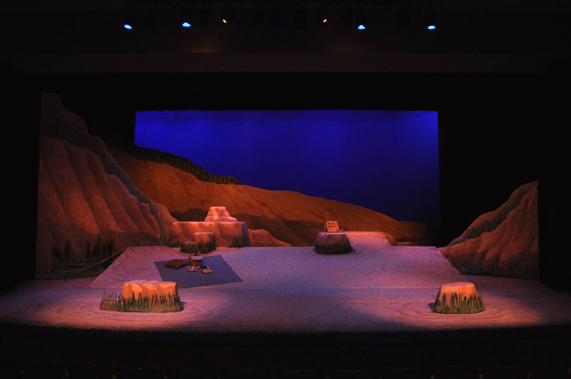 Seascape | UW Oshkosh Theatre | 2017