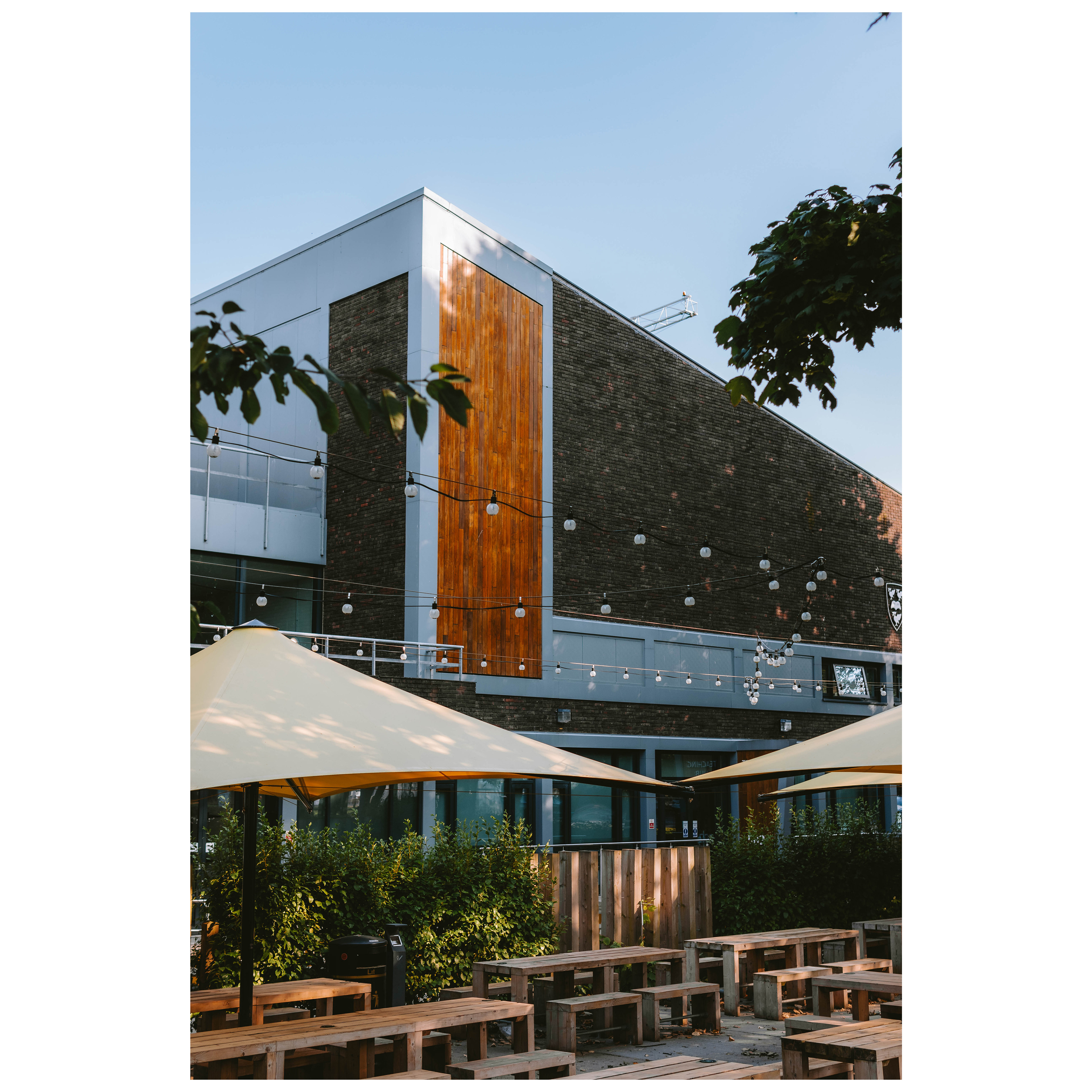 f/2.8 1/640 ISO 100 30mm