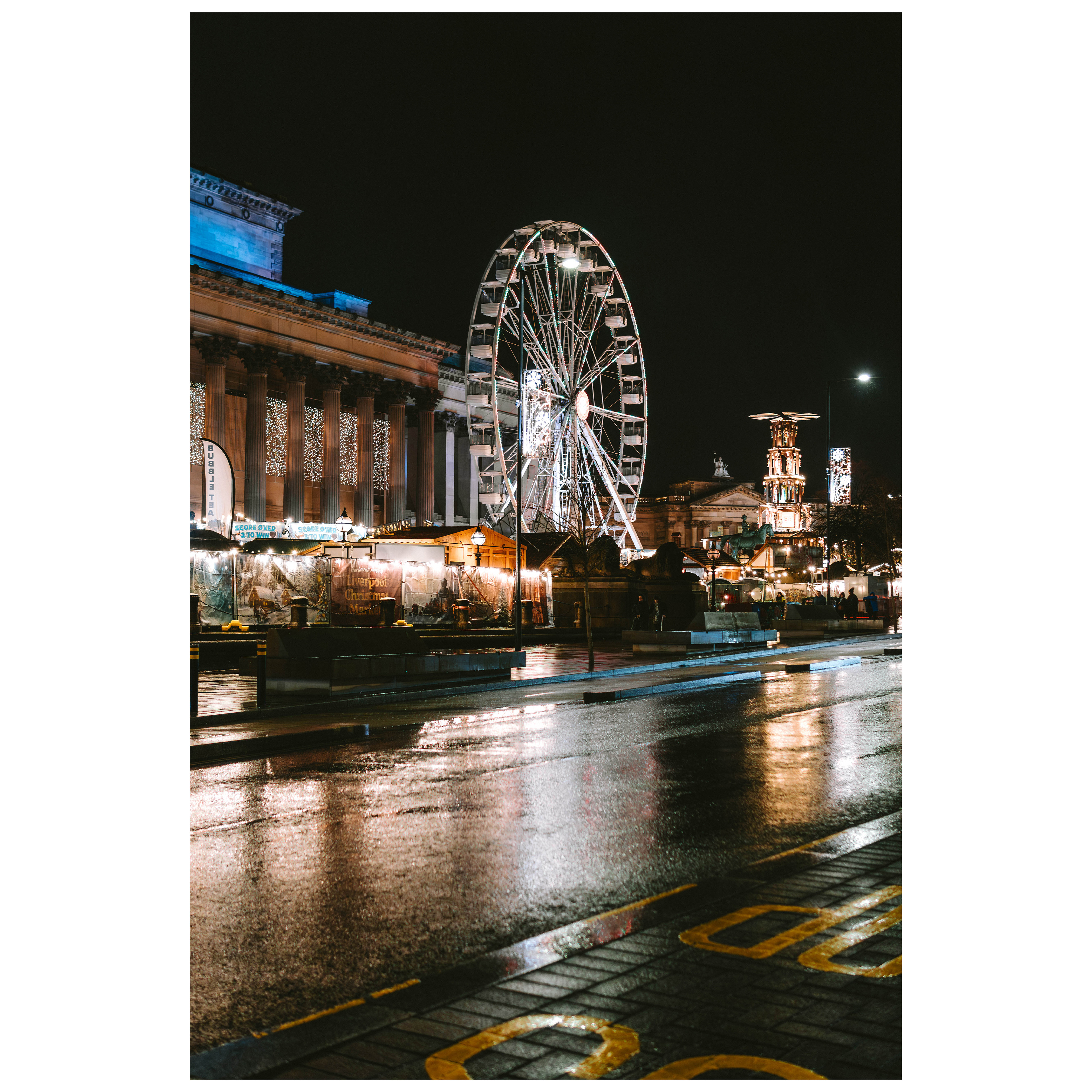 f/2 1/125 ISO 800 30mm