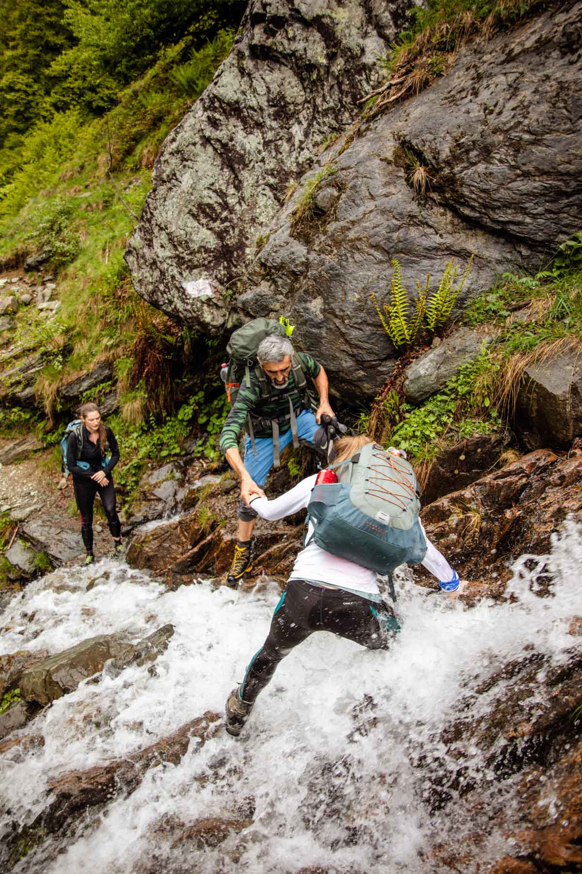 Crossing a swelled spring