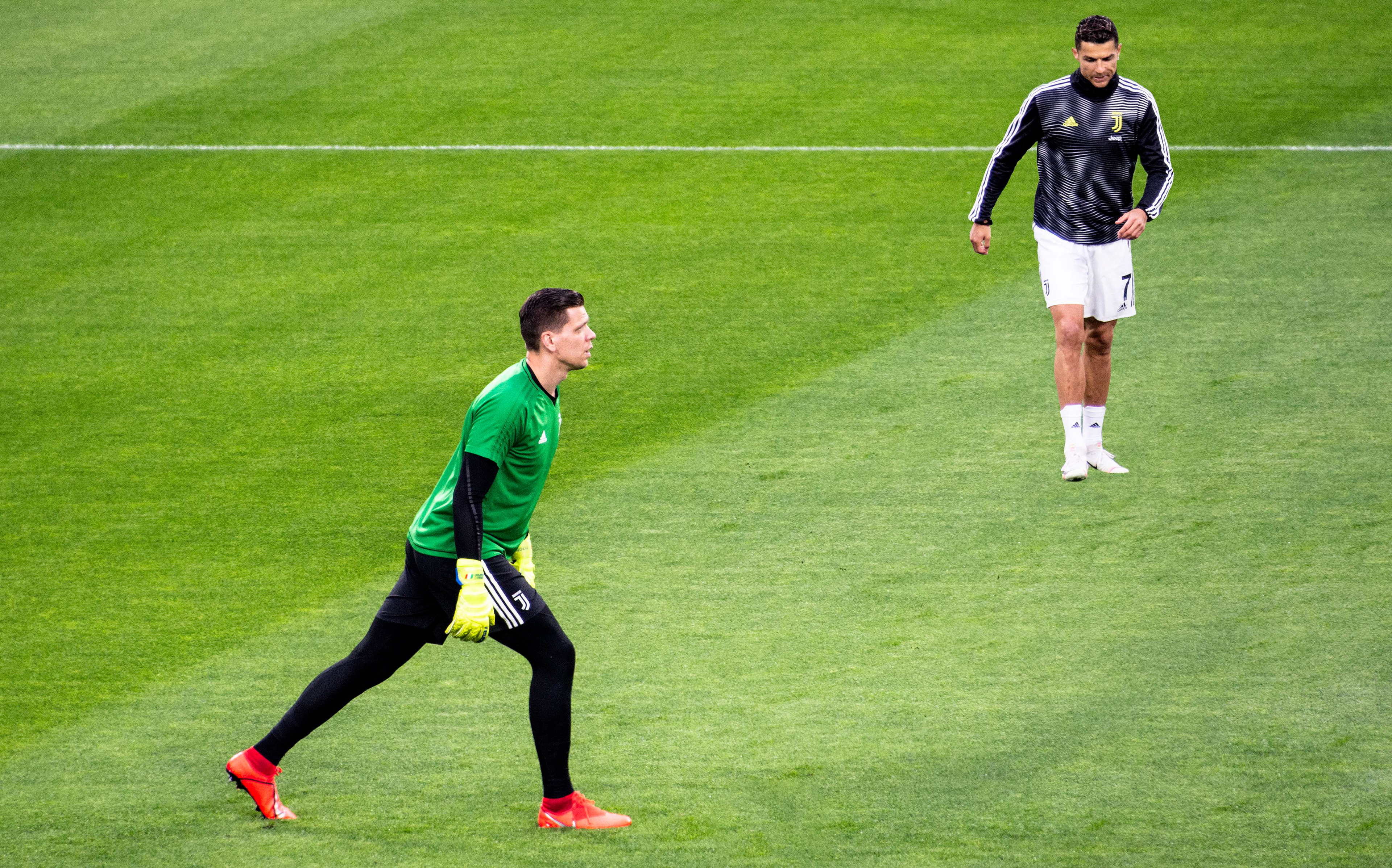 WOJCIECH SZCZESNY, CRISTIANO RONALDO