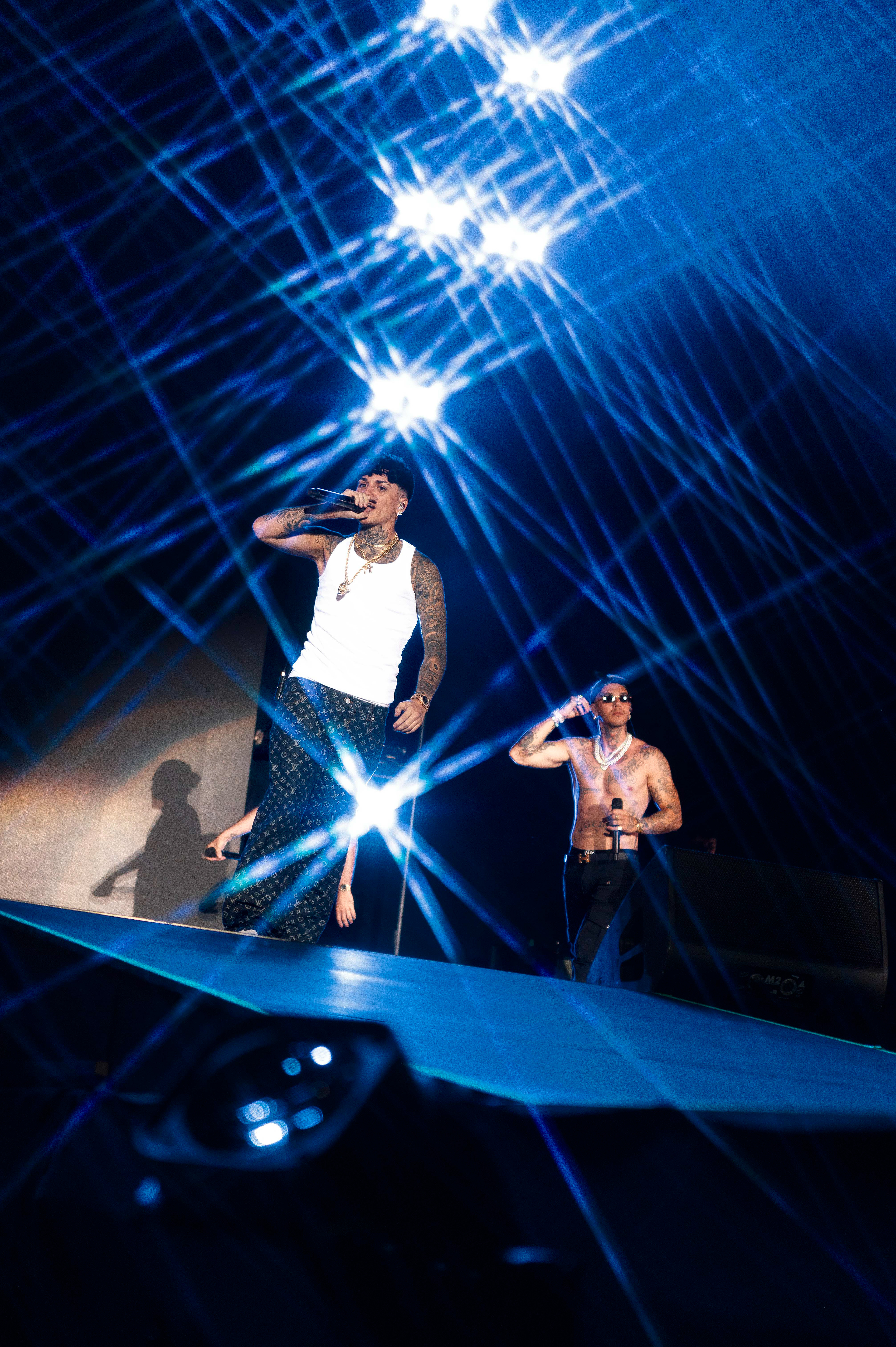 EMIS KILLA & NIKY SAVAGE