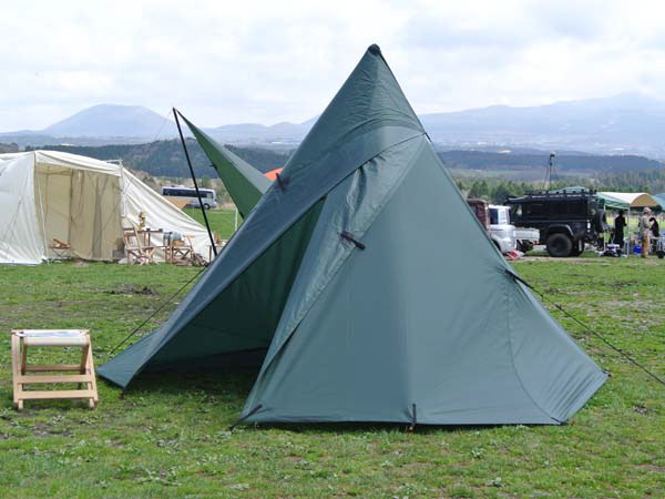 Suzuki Satoru Tipi Tarp ティピータープ