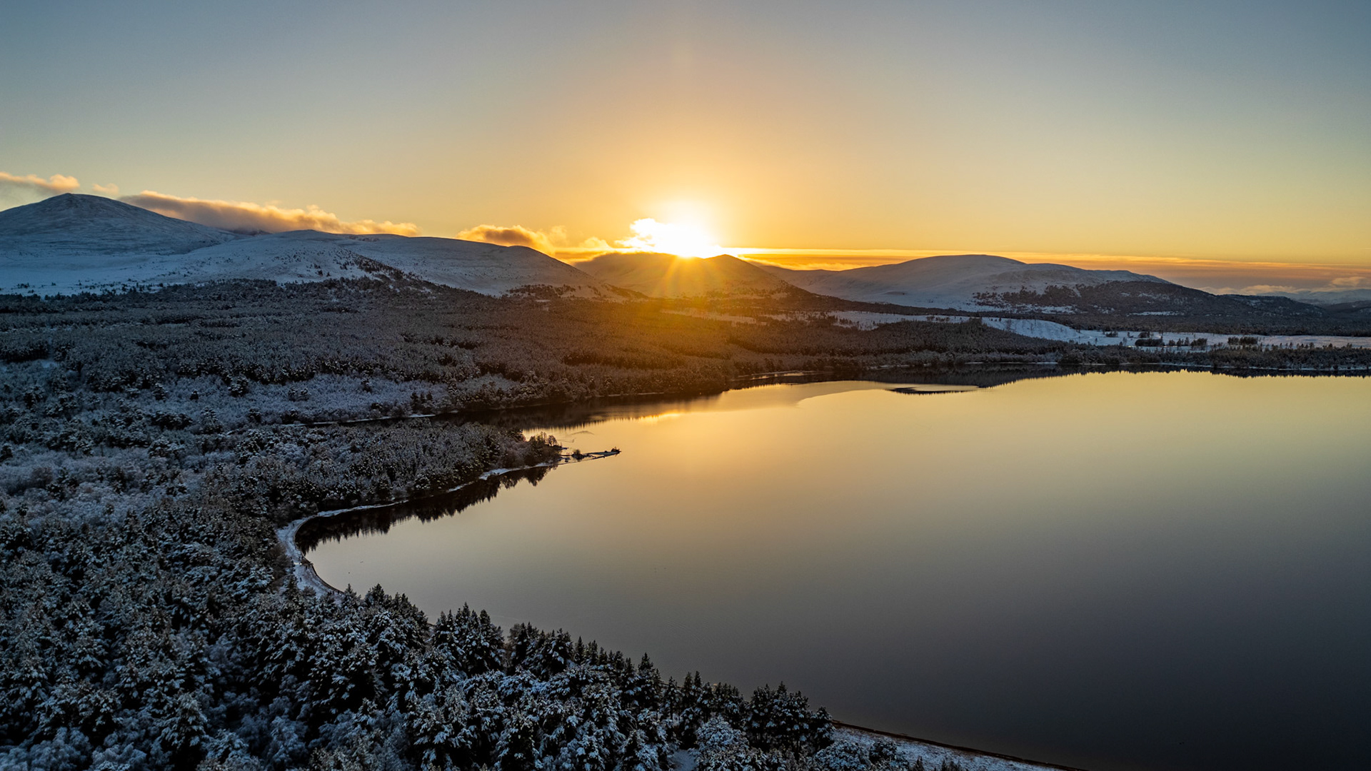 Loch Morlich Winter Sunset