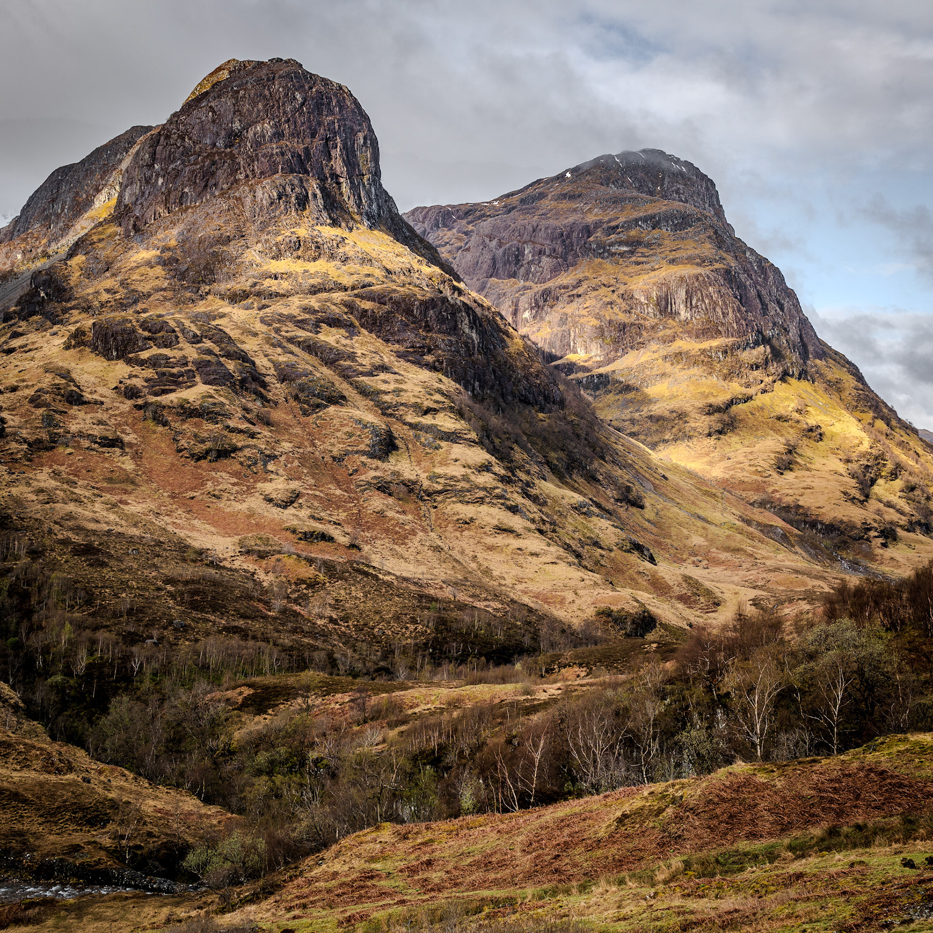 Gearr Aonach and Aonach Dubh