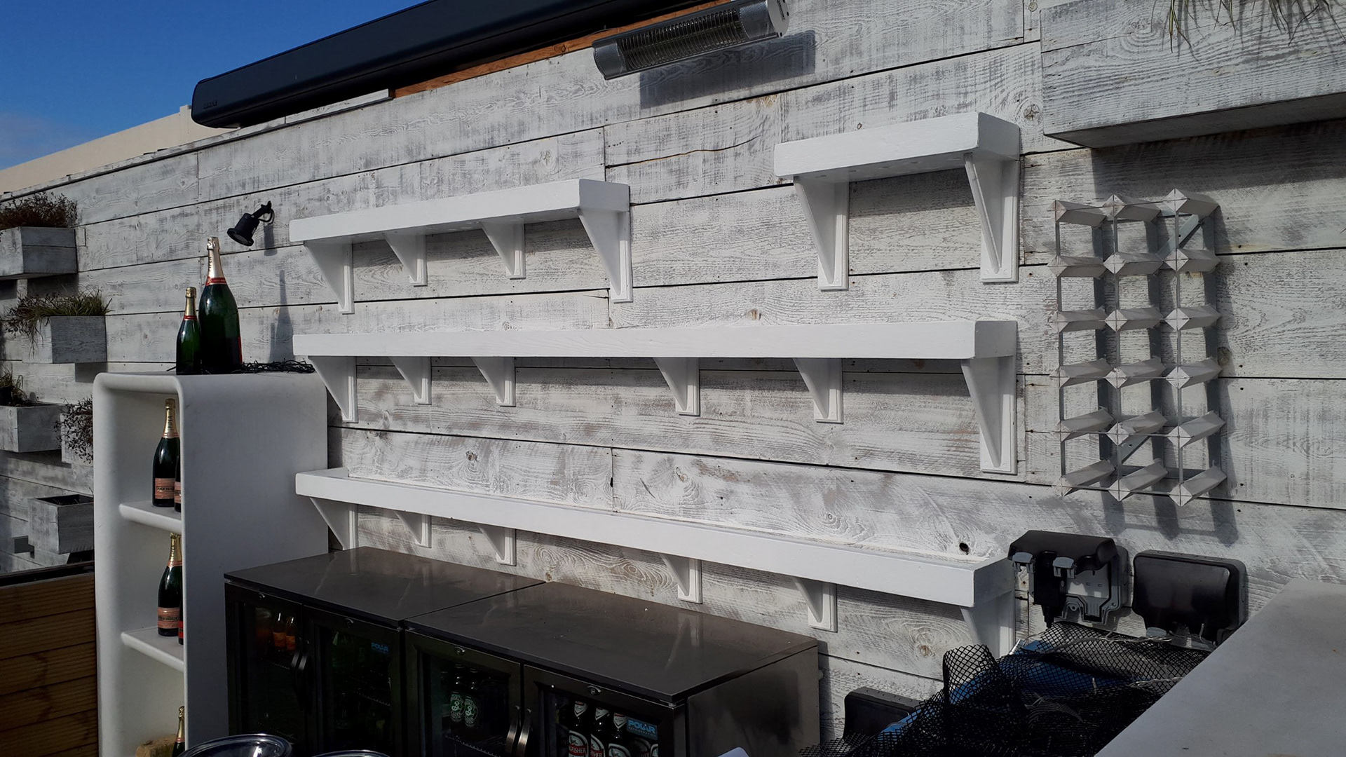 Outdoor Shelving, Mint Rooms, Bath