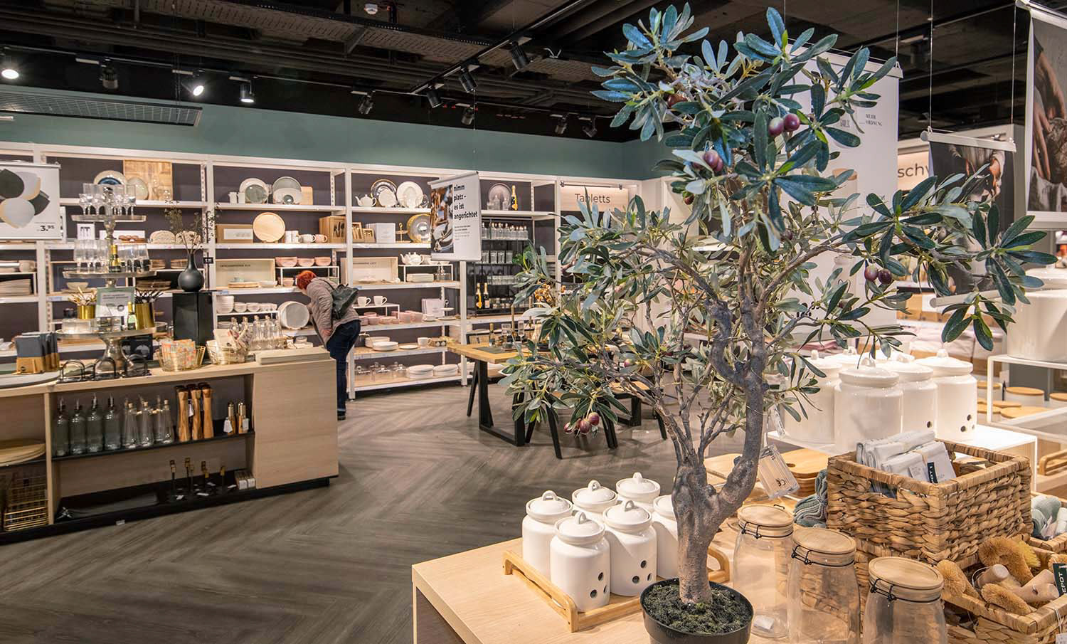 Blick in ein Ladengeschäft für Wohnaccessoires - Fotograf Frankfurt Klaus Ohlenschläger