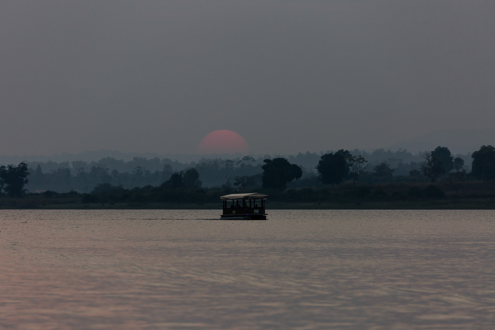 The sun drops out at Nagarhole National Park, Karnataka