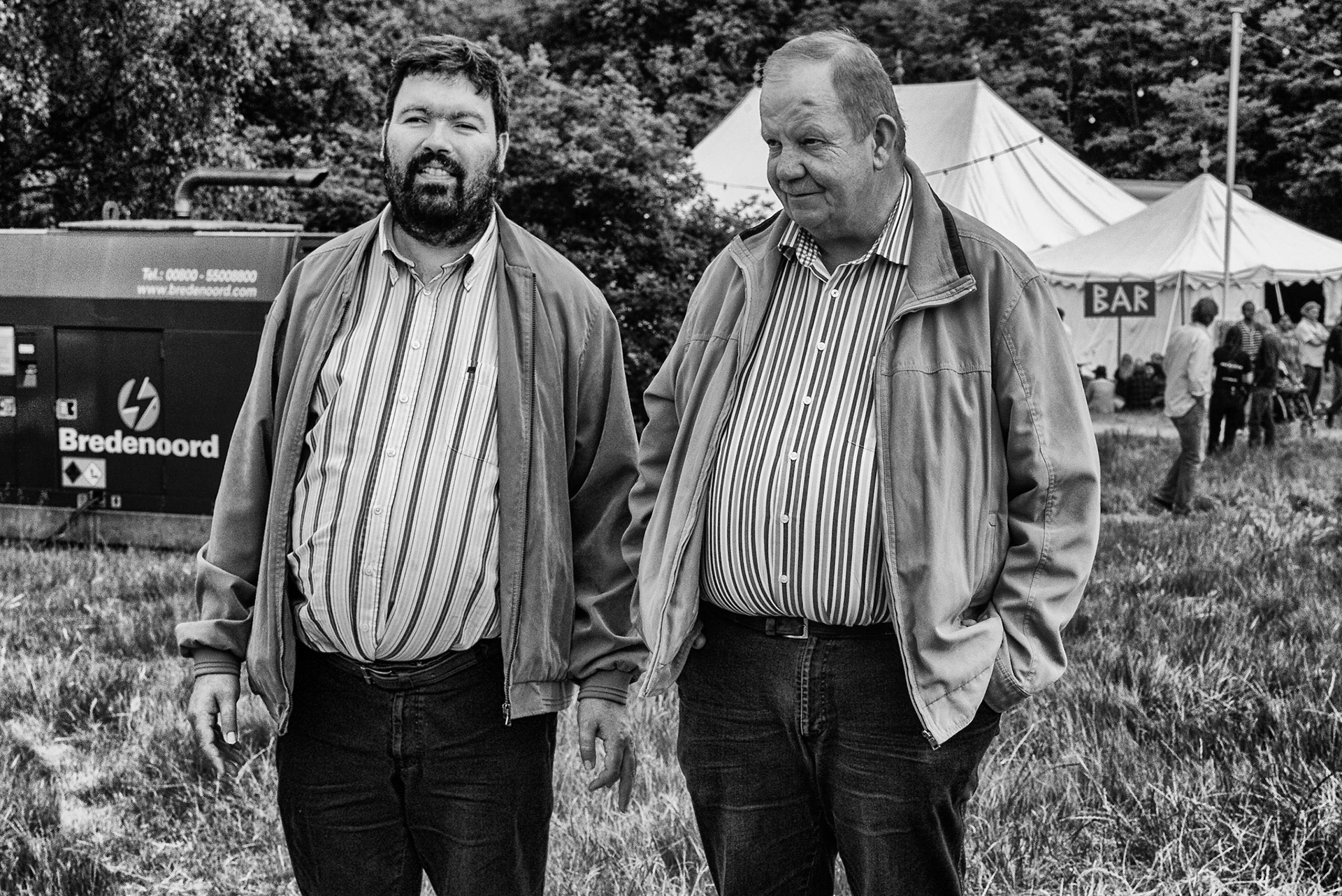 Bro's, trouble in the house