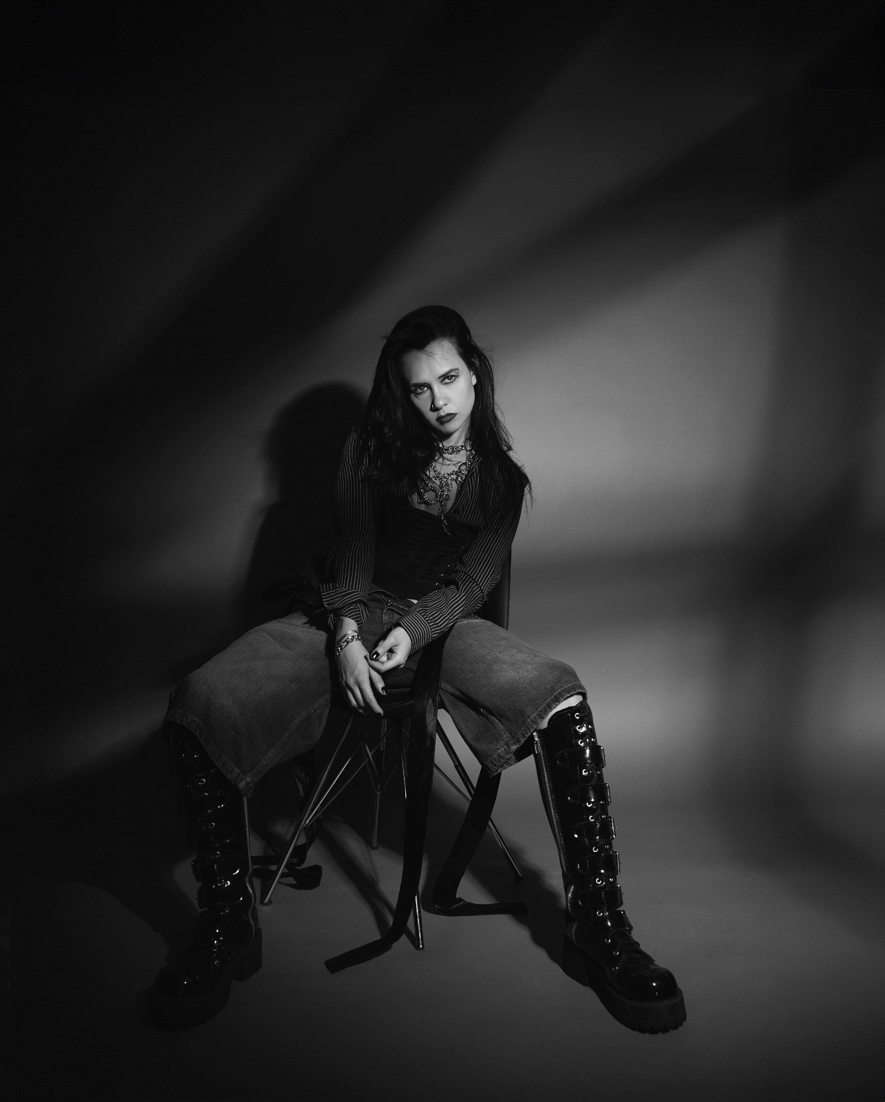 corsé y calzón ponny lee