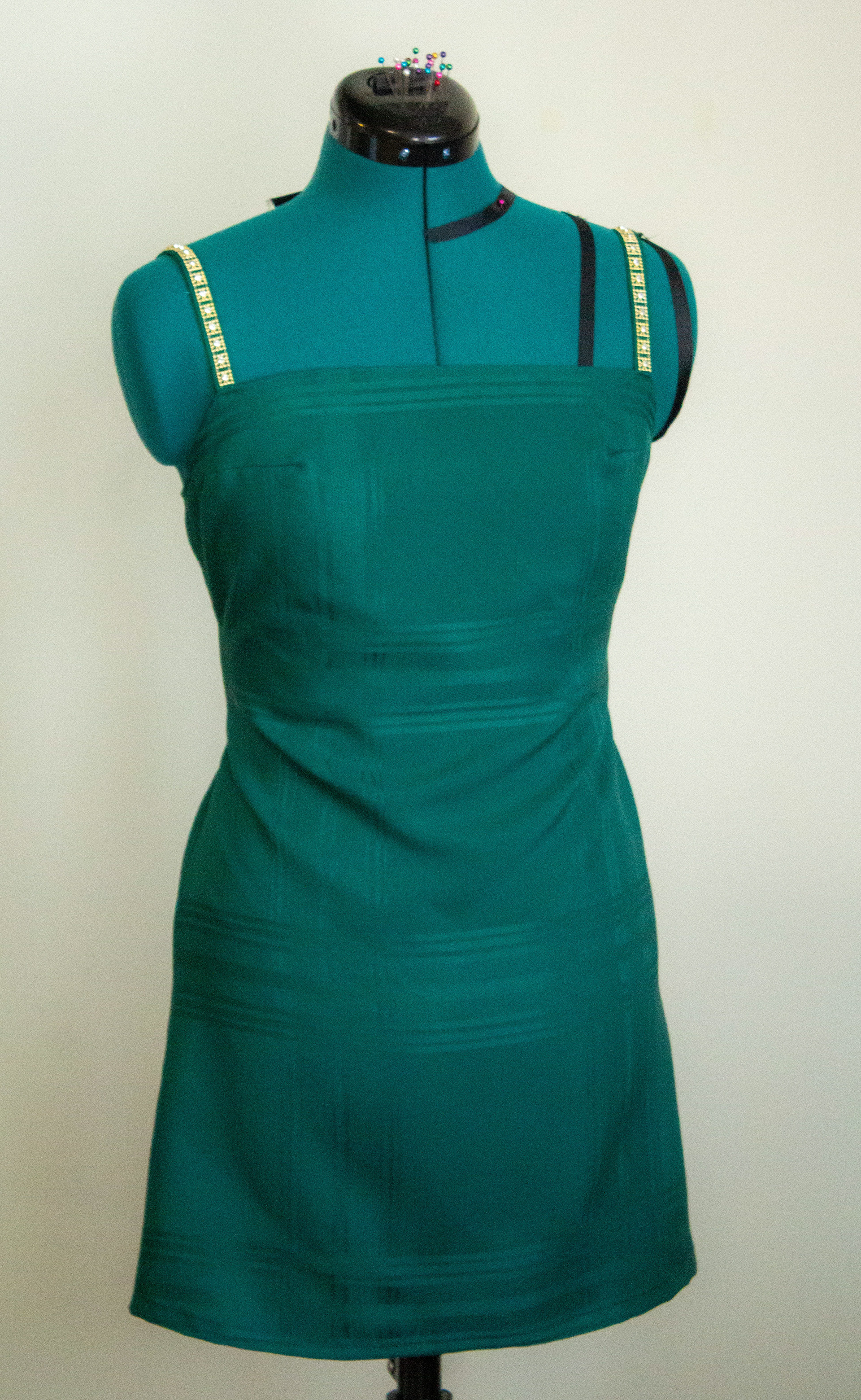 emerald mini dress front