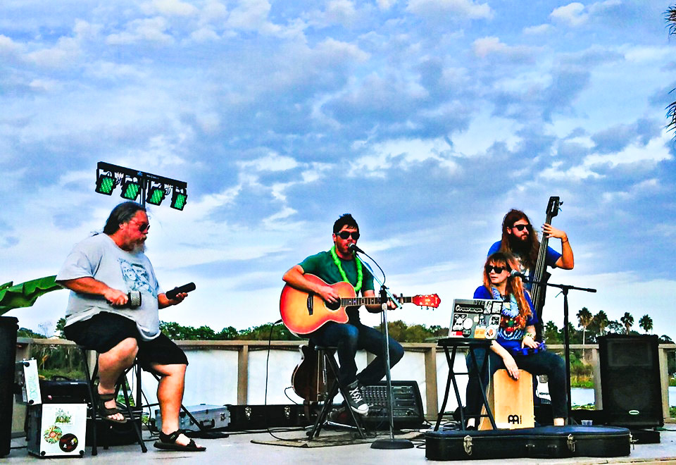 Tanner's Lakeside, Winter Haven Outdoor Concert by Lake Howard