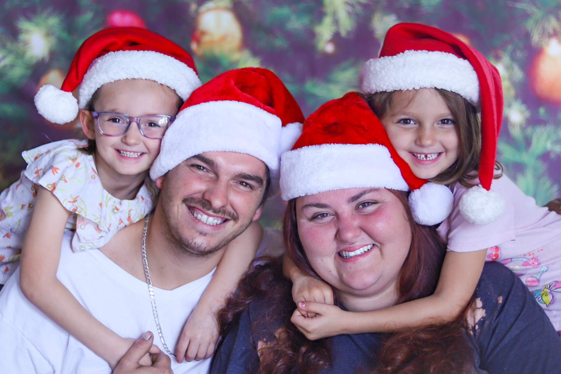 Family Christmas Cards and Gifts