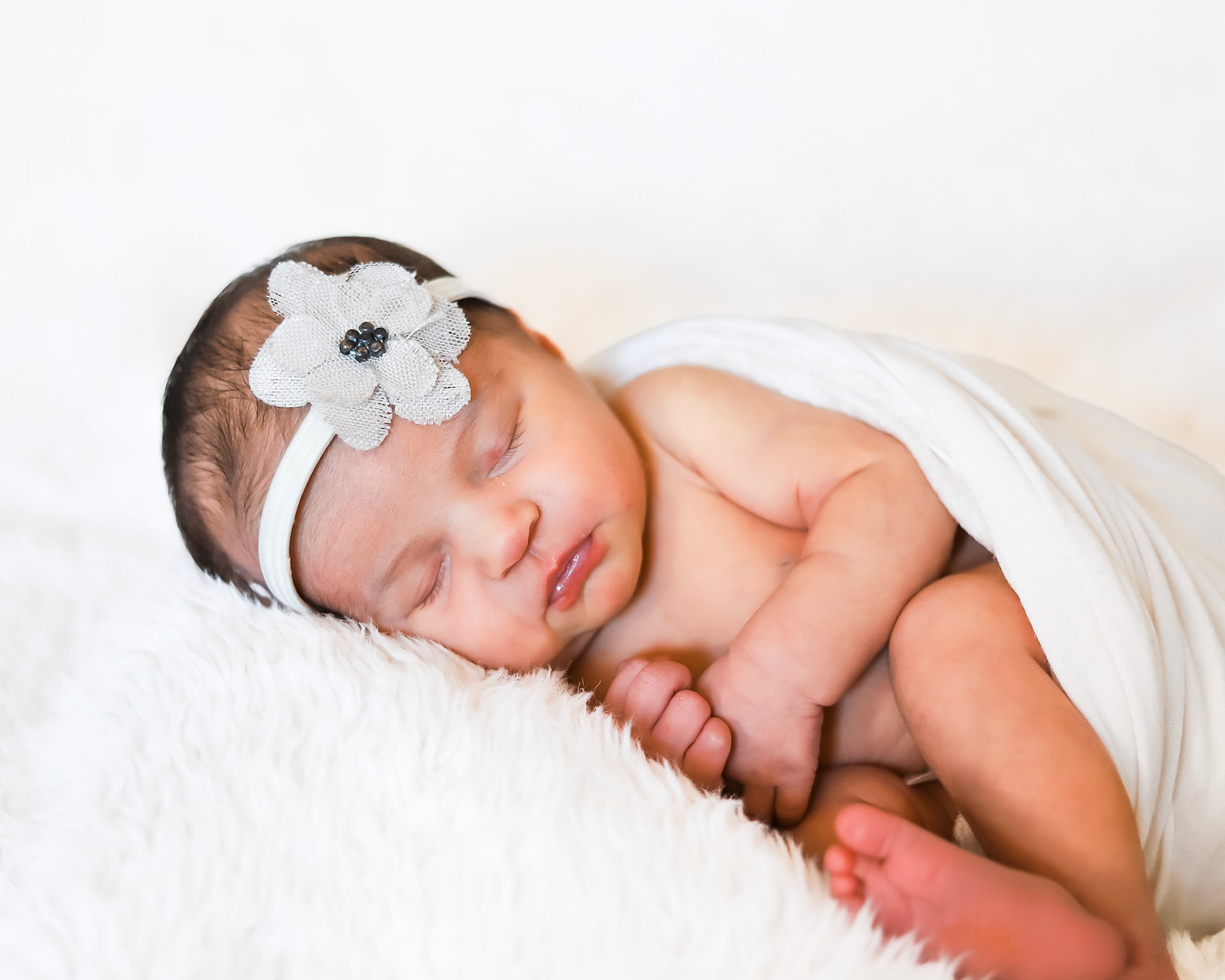 Central Florida Newborn PhotographerGirl