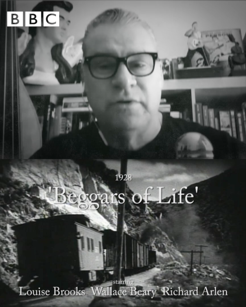 I utilised a variety of fun effects to keep the format from being too stale over a long period.