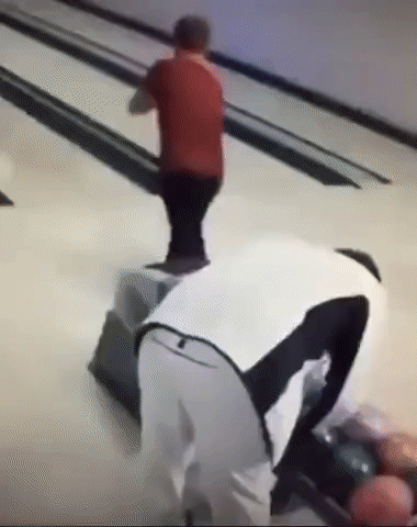 "I've gotta be something bigger and better, instead of loading the beretta cause im chasing the cheddar" - E|B BobbyAU🦘