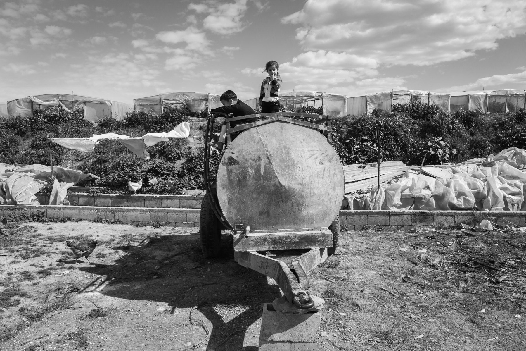 Over 1.2 million Syrian refugees are hosted in Lebanon, which represent over a quarter of the Lebanese population. Contrary to Jordan and Turkey, Lebanon does not have large single refugee camps. The refugees are mainly scattered around local communities in the Baalbek Valley, north of Tripoli and in urban areas. Due to remoteness and high costs of living, the socio-economic vulnerability remains extremely high and tensions with local communities ever more present.Settlement for Syrian refugees from the Homs area, Akkar in Tripoli region, Lebanon, March 2016