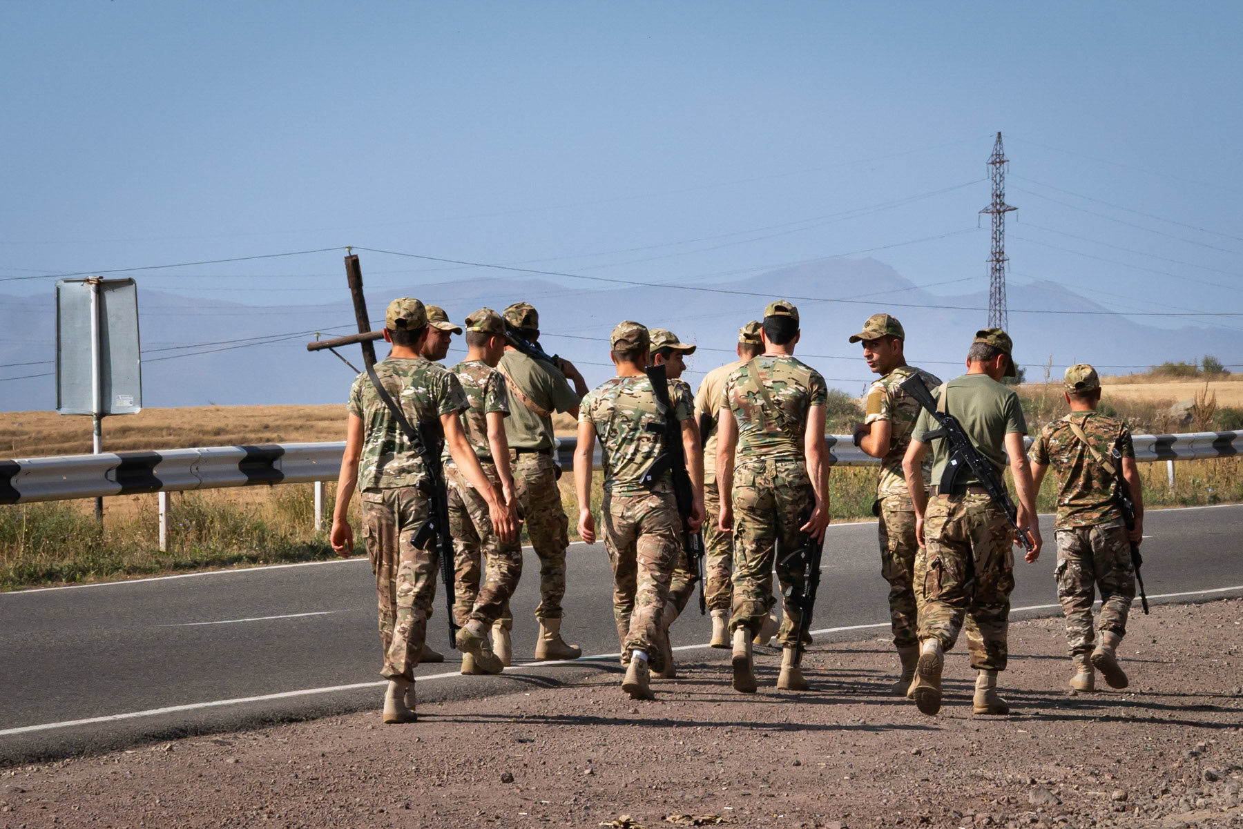 Armenian special forces on patrol along roads near Azerbaijan. Syunik, September 2025