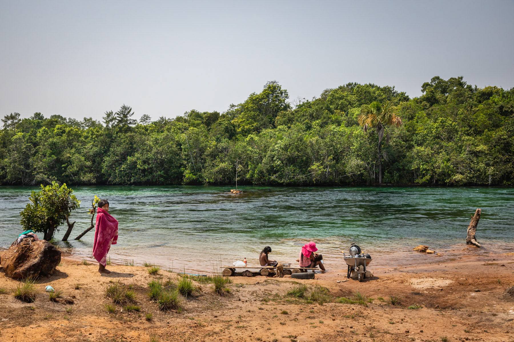 Paresi indigenous people in Mato Grosso along the river in a protected area where 42 settlements are spread withing 10000km2 of Cerrado forest, a small remaining oasis in the midst of industrial agriculture expansion. Campo Novo Do Parecis, Mato Grosso, Brazil, October 2020