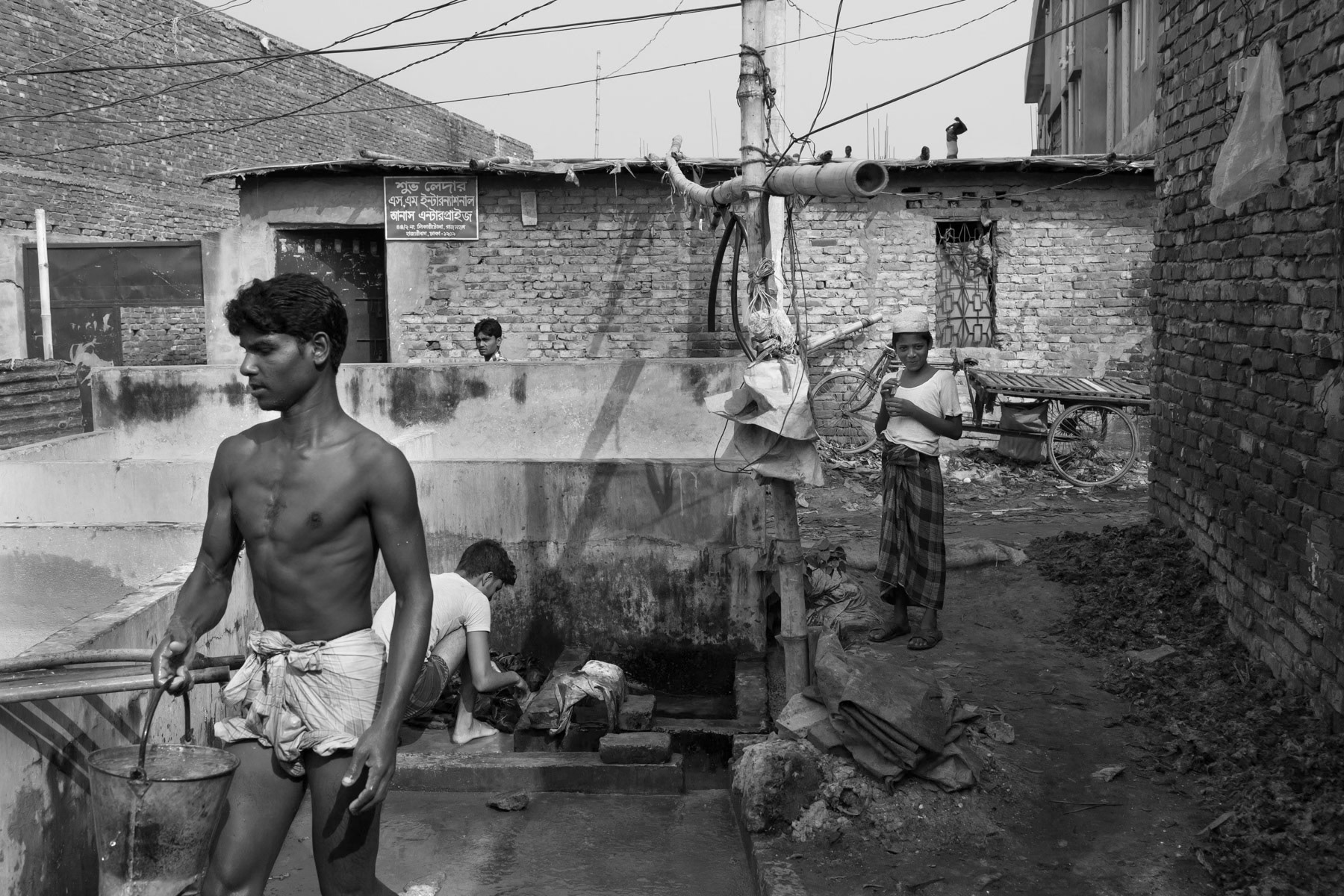 Small open air tannery, Hazirabagh, Bangladesh, October 2014