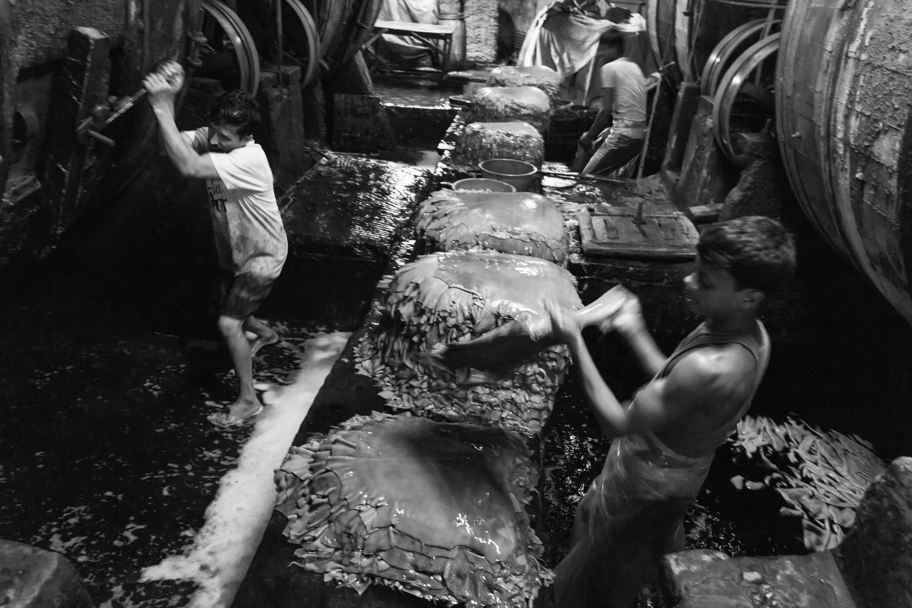 Tannery workers, Hazaibagh in Dhaka, May 2015