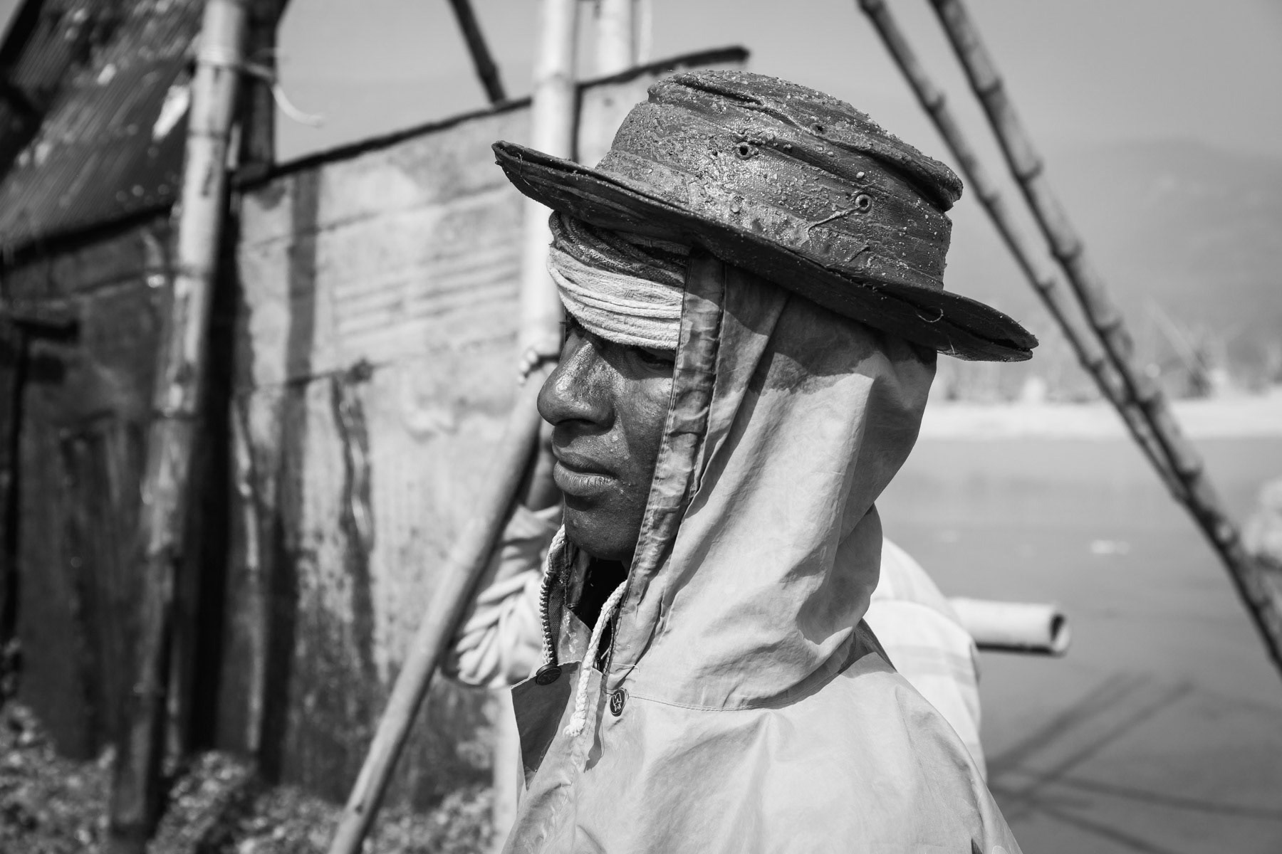 Stone carriers, Bholaganj along the Dholai river in Northern Bangladesh, December 2015