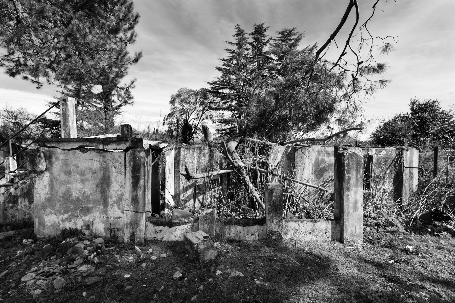 Total destruction of property making the return of IDPs impossible, Ochamchire, Abkhazia, March 2014