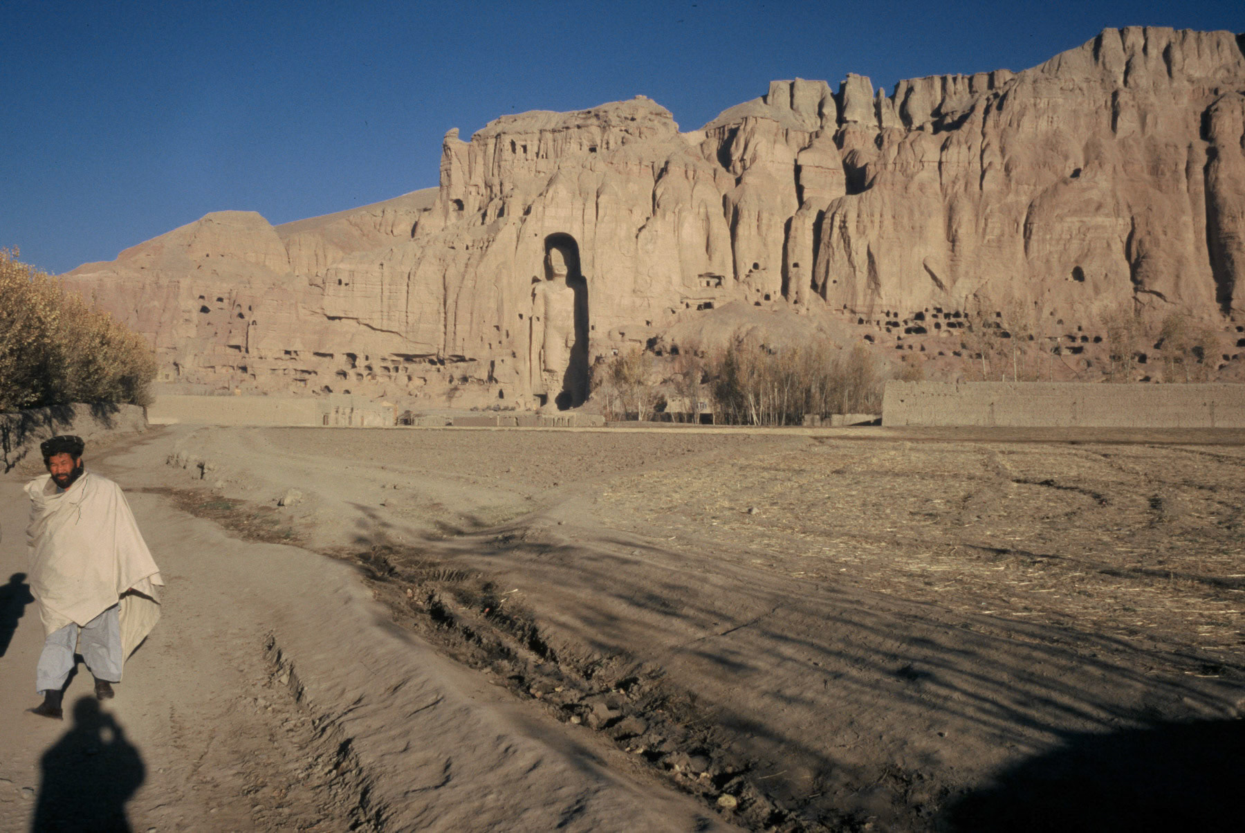 The Buddha statues valley dating from the 6th century and destroyed by the first Taliban regime in 2001. Bamyian, Afghanistan, 1995