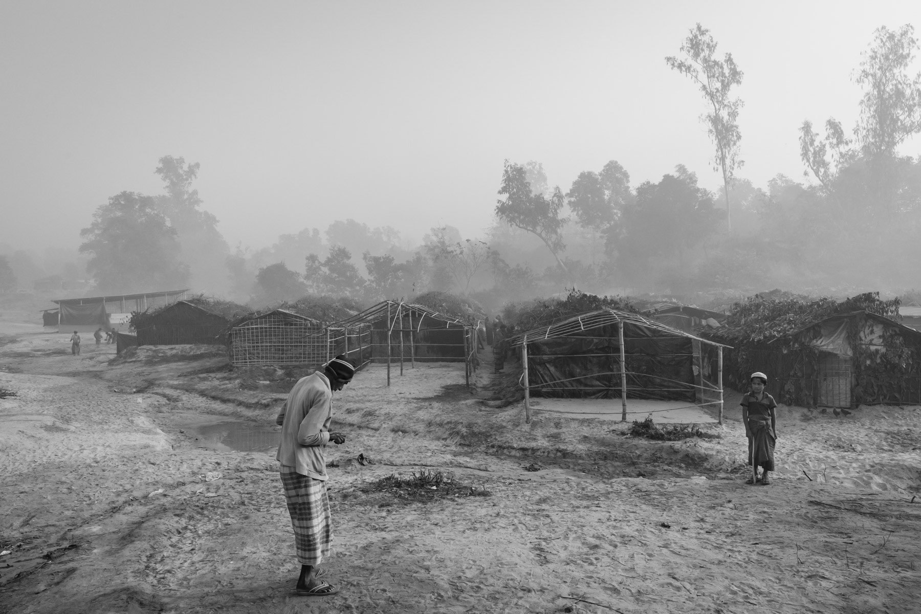 Newly built shelters at a new camp established to cope with a part of the 80,000 Rohingya that have fled northern Maungdaw township in Myanmar since the begining of the robust security crackdown in October 2016. Balukhali camp, Cox's Bazar, Bangladesh, February 2017