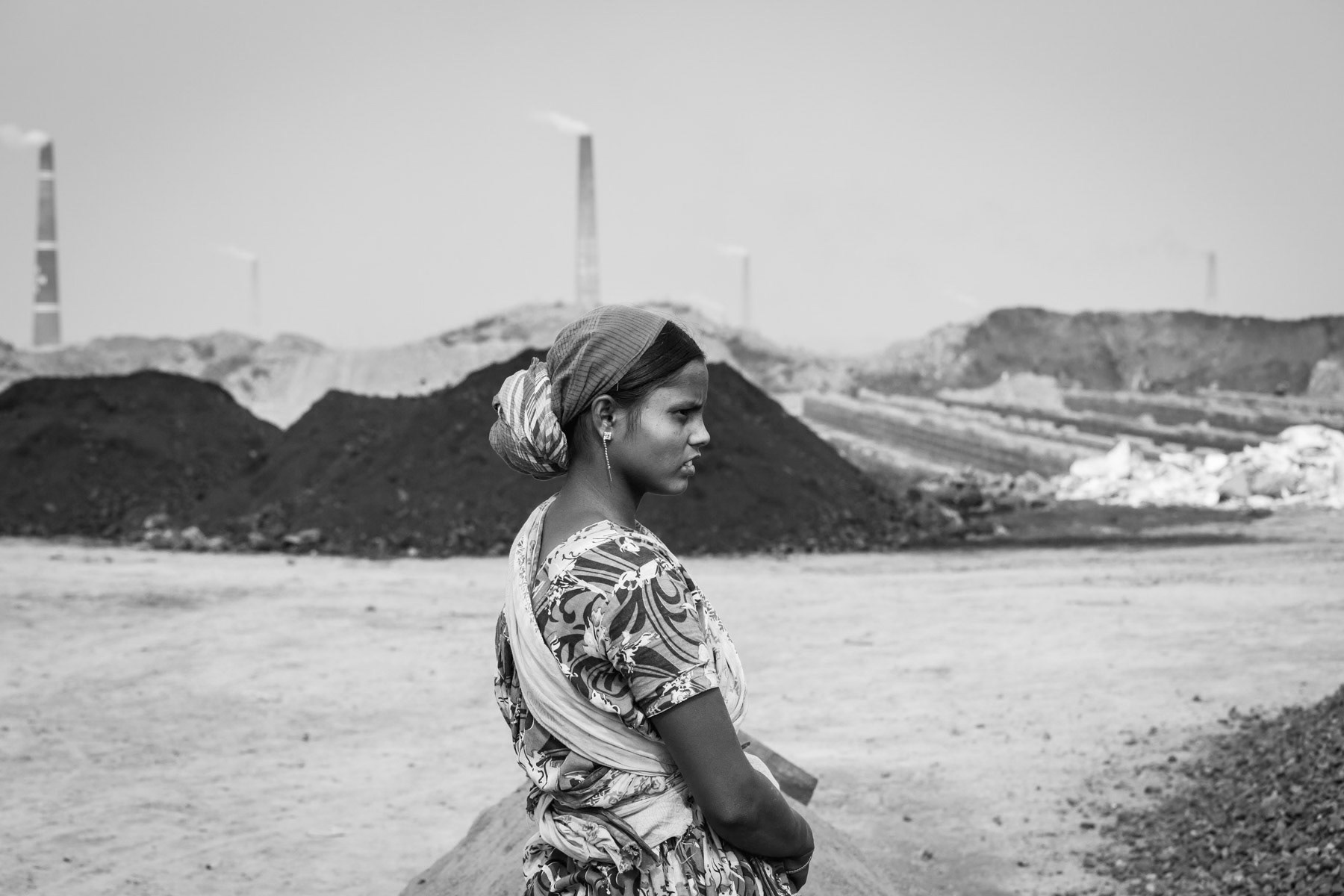 Brick kiln worker, Dhaka, Bangladesh, December 2015