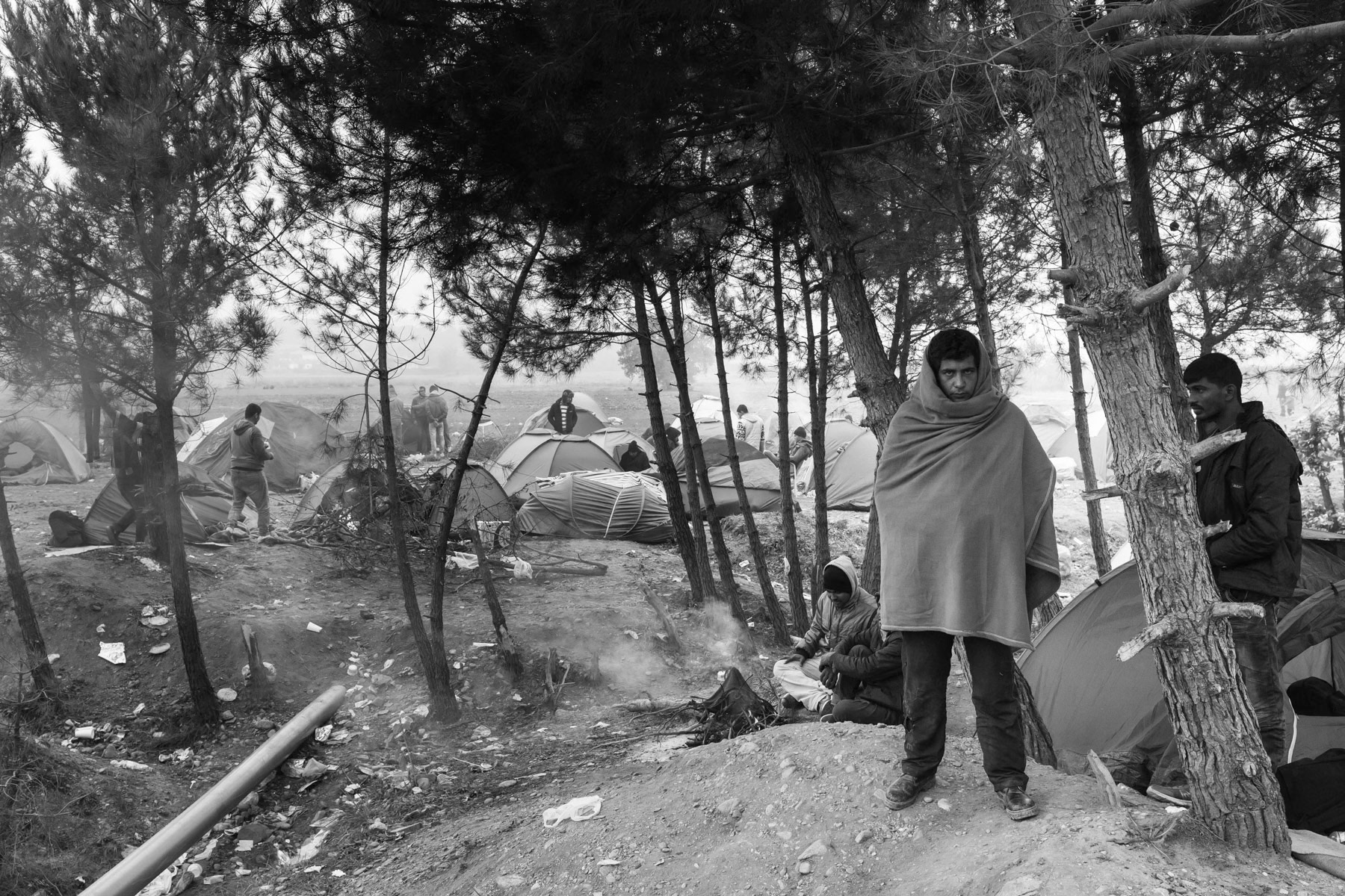 Border crossing between Greece and Mecedonia when passage started to be restricted to only conflict zone refugees, Idomeni, Greece, November 2015