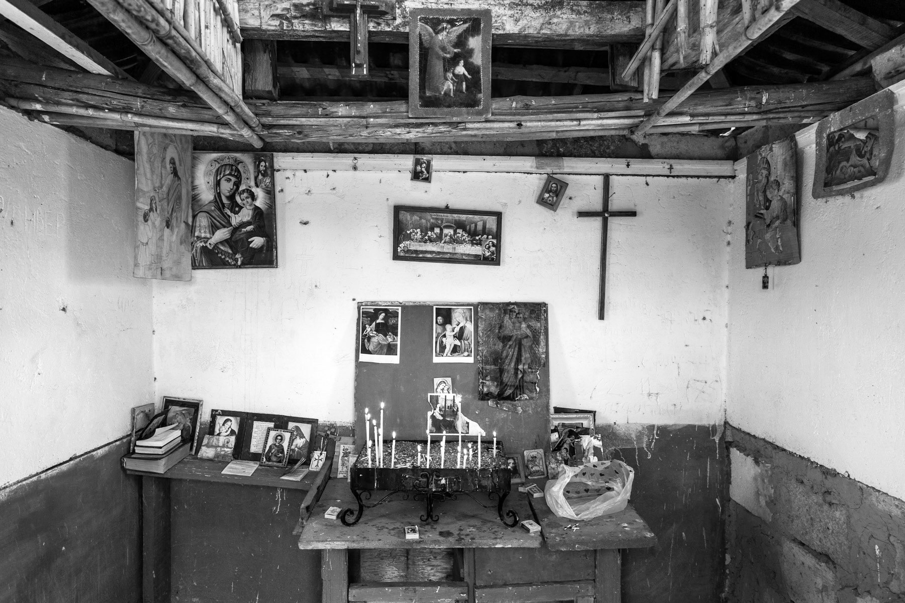 Improvised chapel along the road from Kovsakan to Jrakan, Karabakh, March 2014