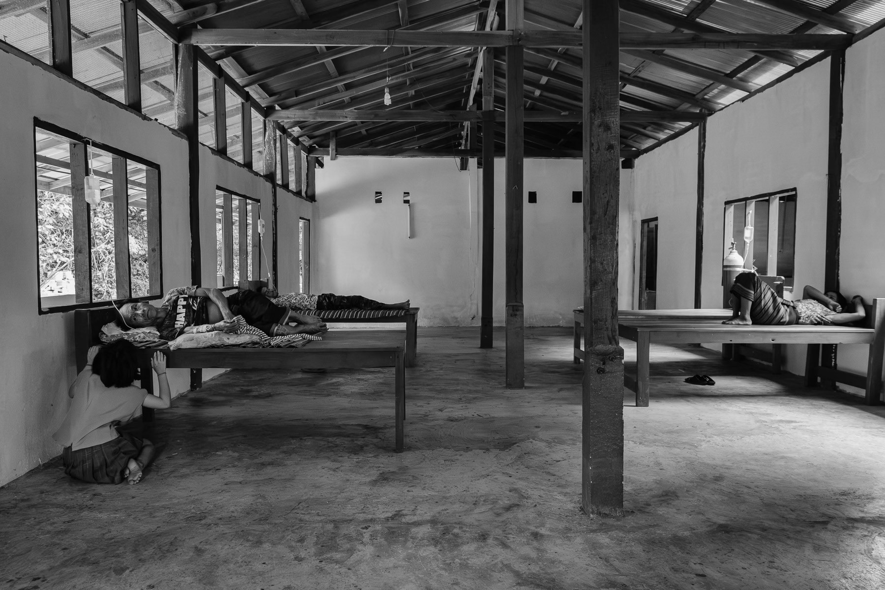 Clinic supported by the Karen National Union (KNU) health department. At this time of the year most patients are treated for dengue fever and malaria. Lae Gho in Karen State, Myanmar, September 2024
