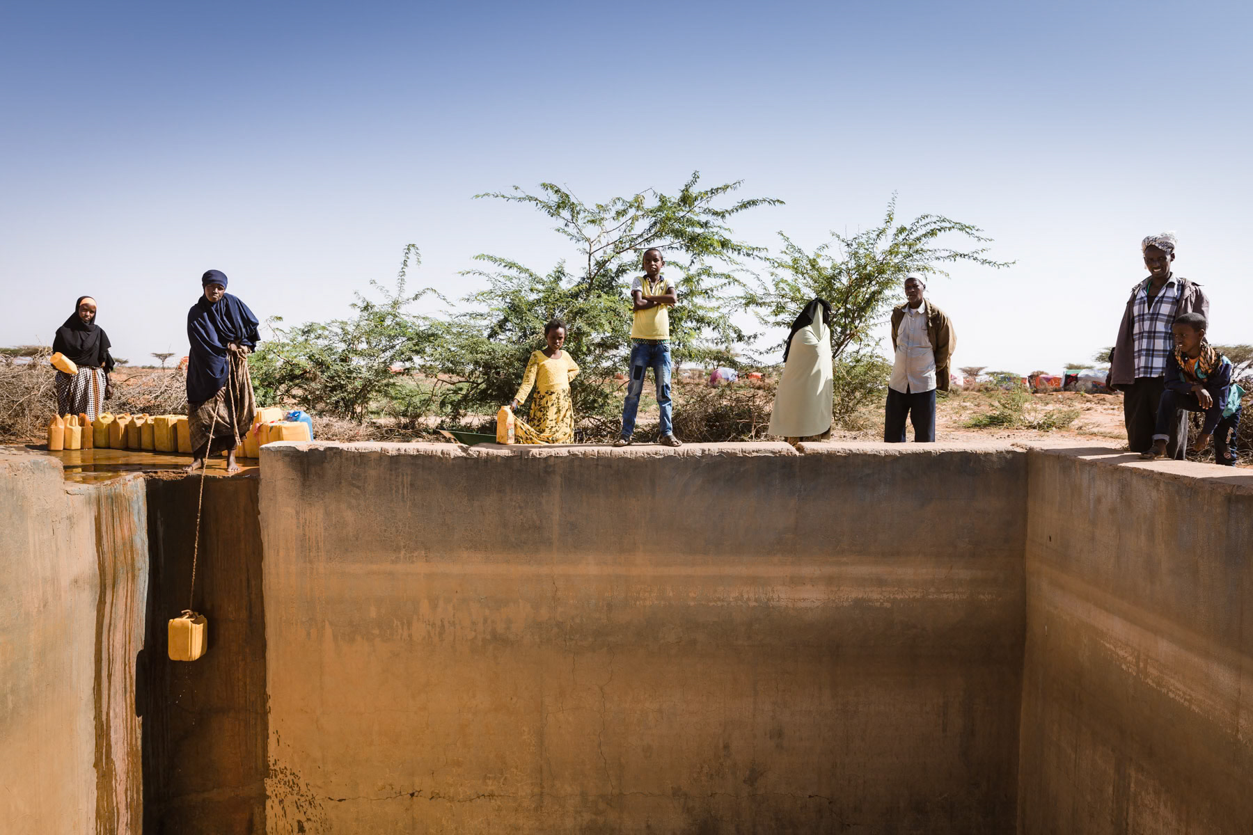 Water reserves reaching the end. Over 80% of livestock has died in eastern Somaliland due to the lack of rain and a fourth consecutive year of drought. Ten thousands of Somalilanders have been displaced and settled in camps ever since. Togdheer district, Somaliand, October 2017