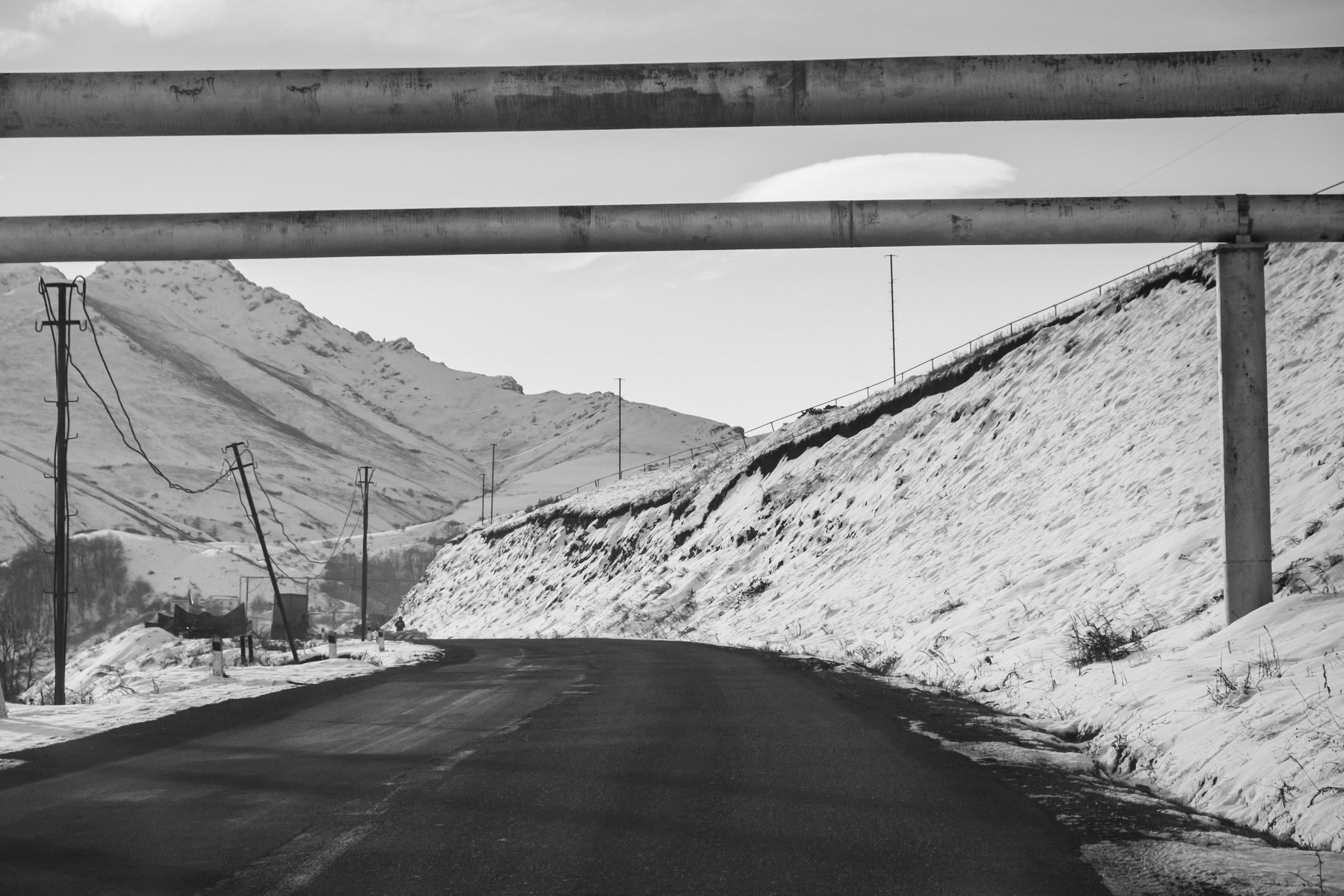 Lachin corridor linking Stepanakert and Goris in Armenia. The corridor is under Russian peace keeping forces's control altough passing through Azerbaijan after territories surrounding Karabakh were handed over by Armenia to Azerbaijan in accordance with the ceasefire agreement signed on 10 November 2020 between Russia, Azerbaijan and Armenia. Nagorno-Karabakh, December 2020