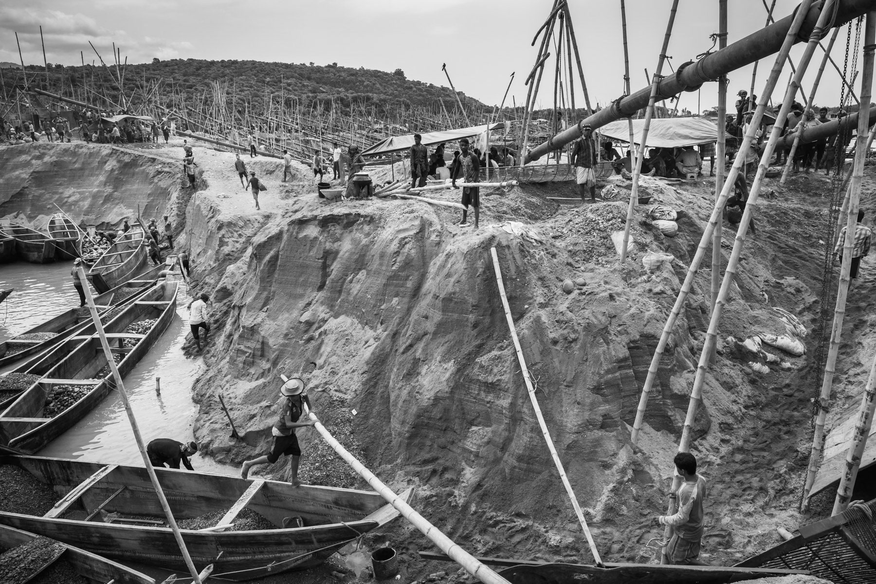 Stone extraction plant on the Dholai river in Northern Bangladesh, May 2016.