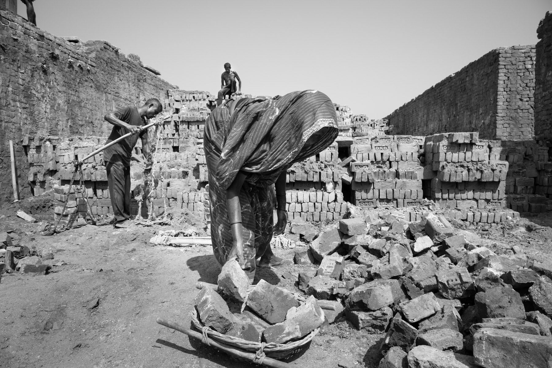 Brick workers, Chindurmuti brick kiln, Kurigram, Bangladesh, October 2014