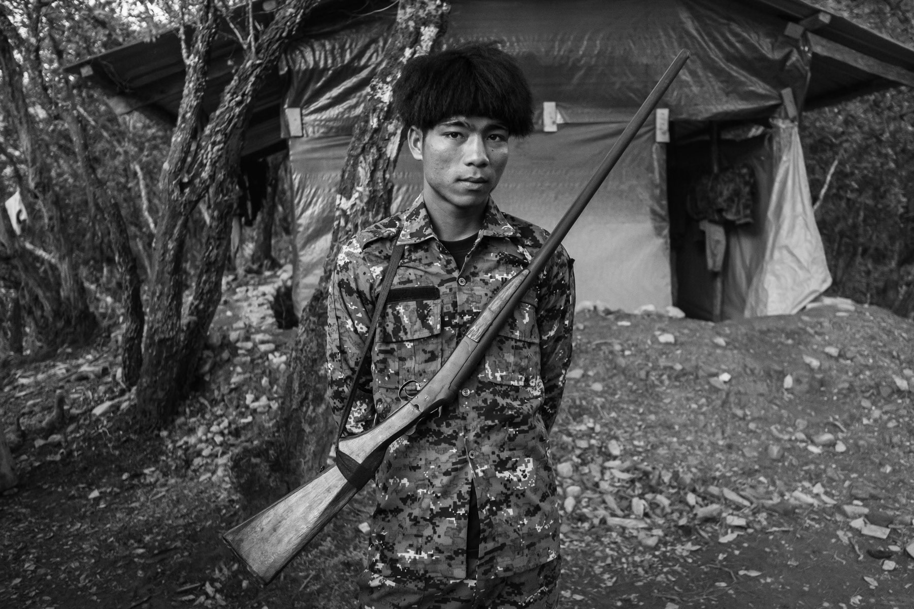 Chin combattant part of the Chin Defence Force in a mountain hide-out in an undisclosed area in Lautu. Chin State, Myanmar, September 2022