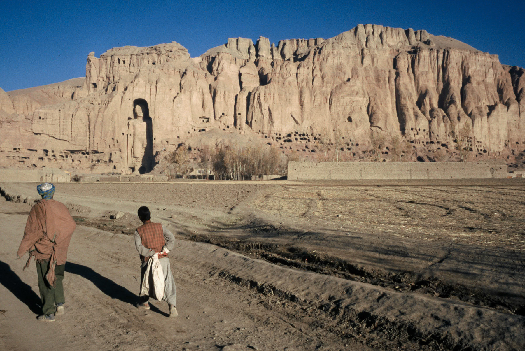 The Buddha statues valley dating from the 6th century and destroyed by the first Taliban regime in 2001. Bamyian, Afghanistan, 1995