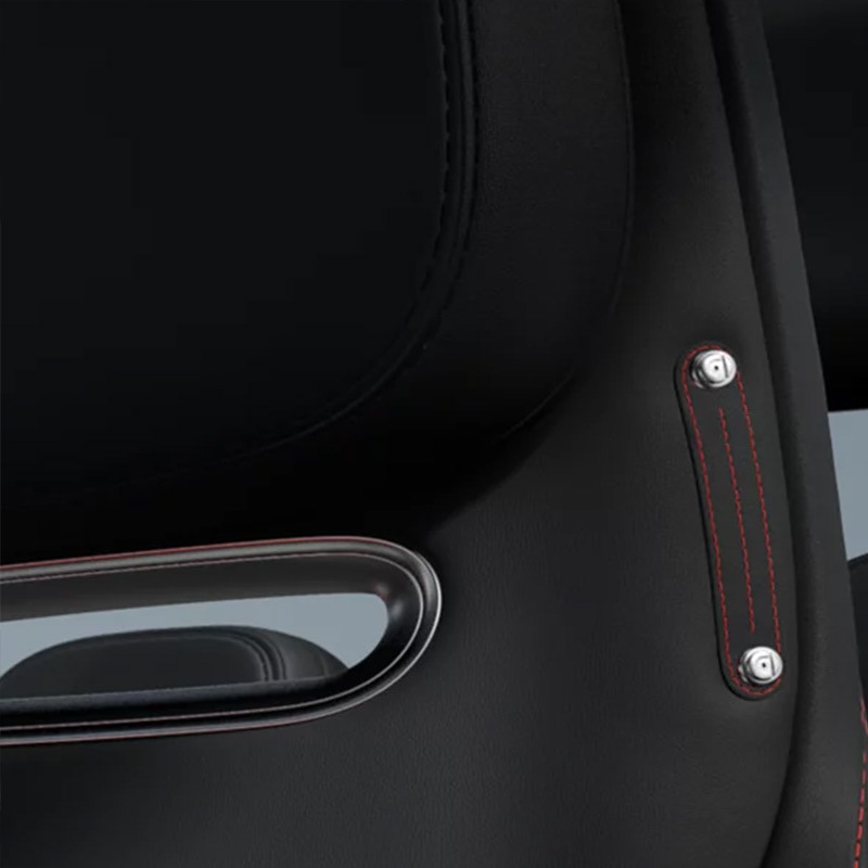 Fahrersitz Naht + Details © Smart