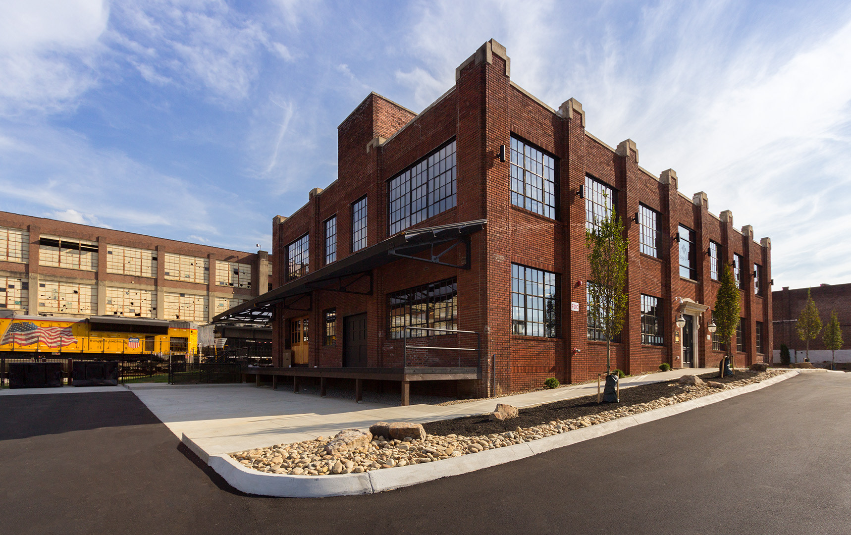 Patricia Nash HQ, 2017
