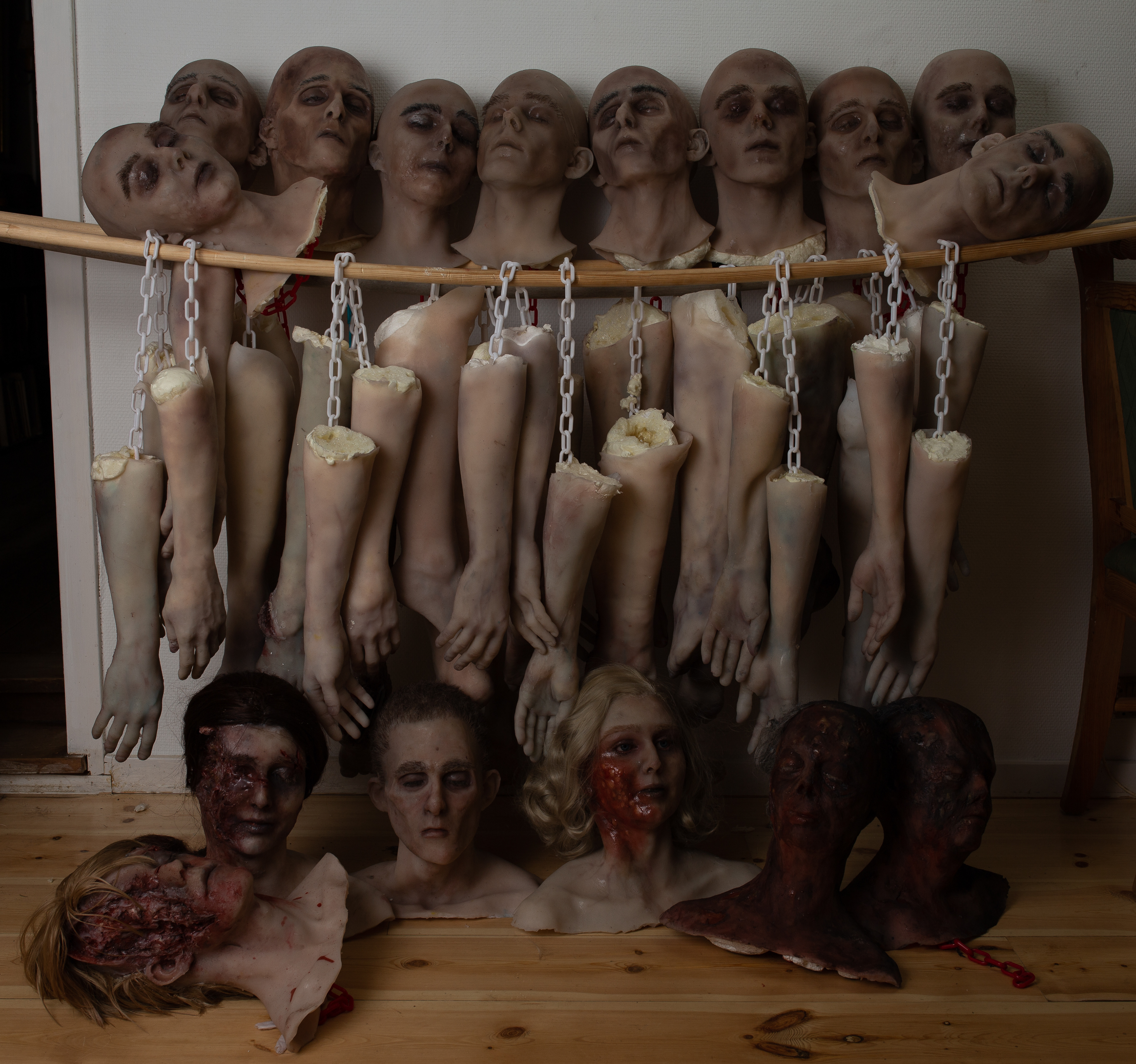 Heads, arms and legs for dummies