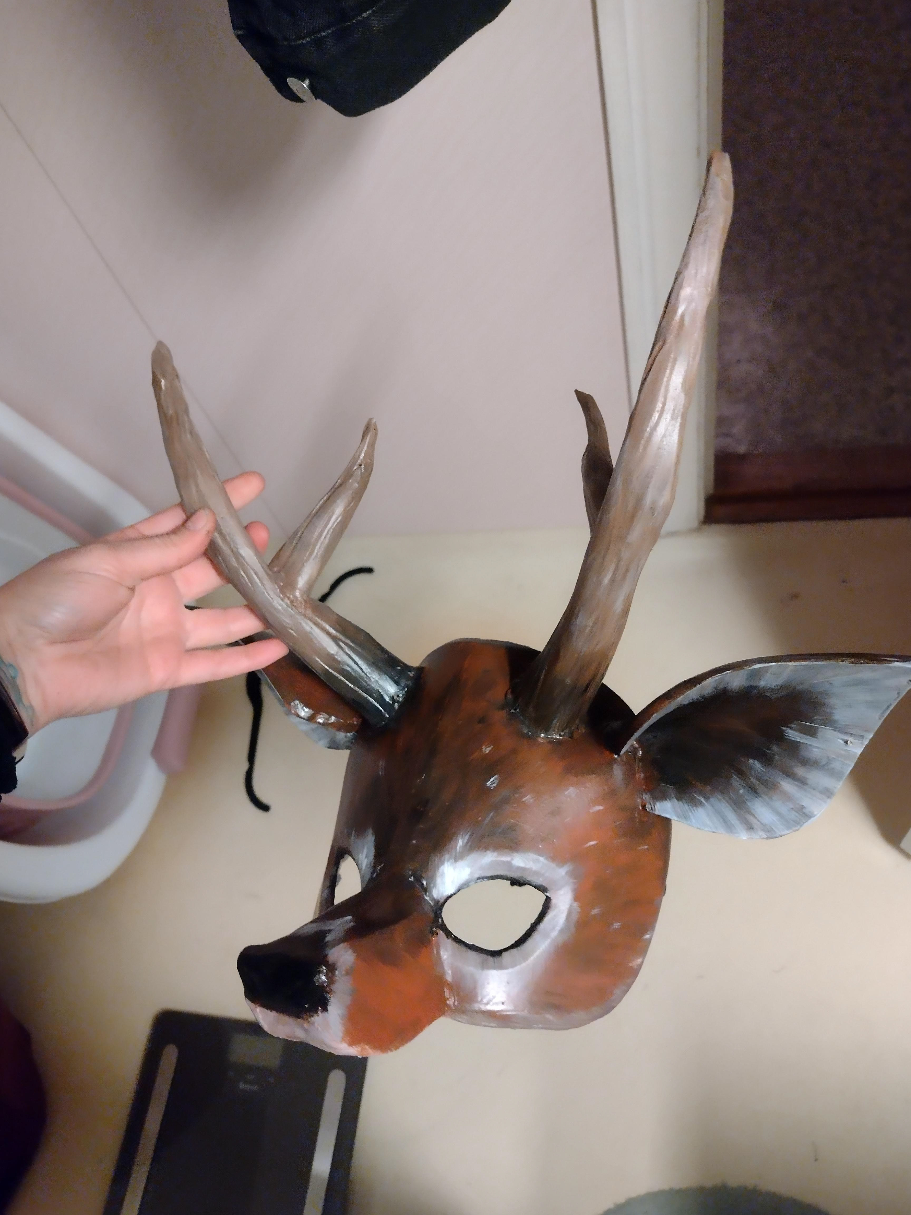 Deer mask