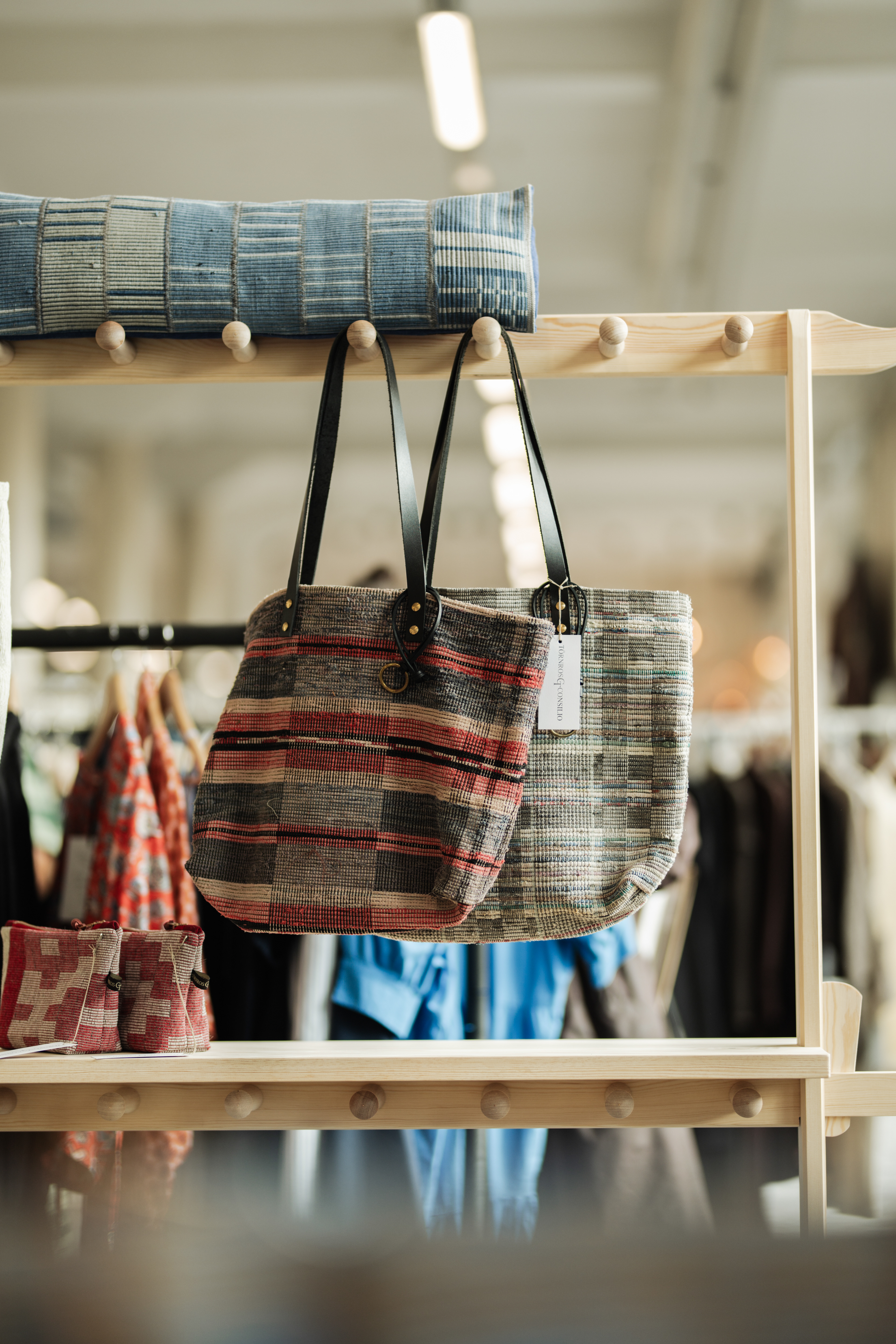 INTERIÖR OCH PRODUKTFOTOINTERIÖR OCH PRODUKTFOTO - FORUM - TÖRNROS INTERIOR