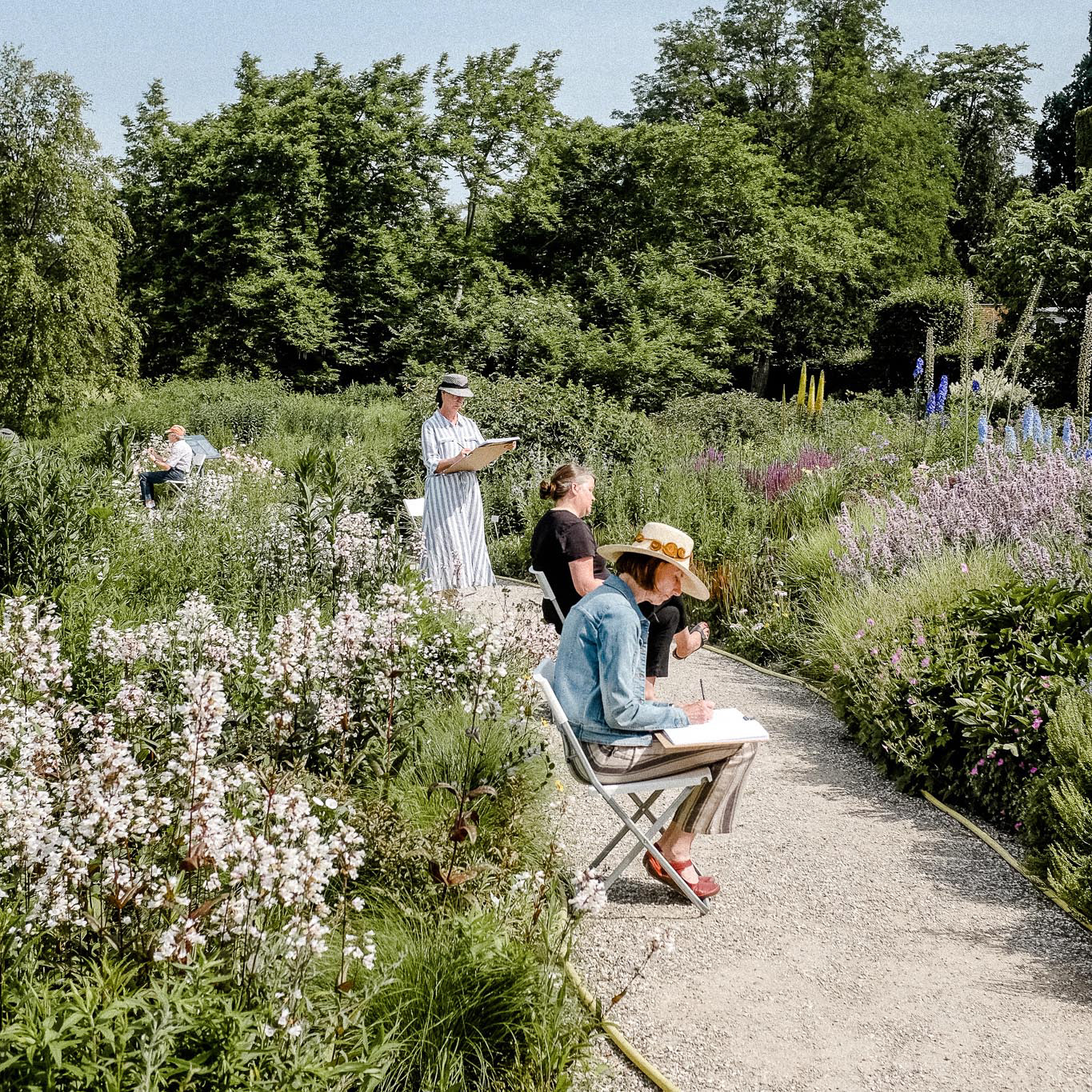 Zeichnen im Berggarten (2. Workshoptag)