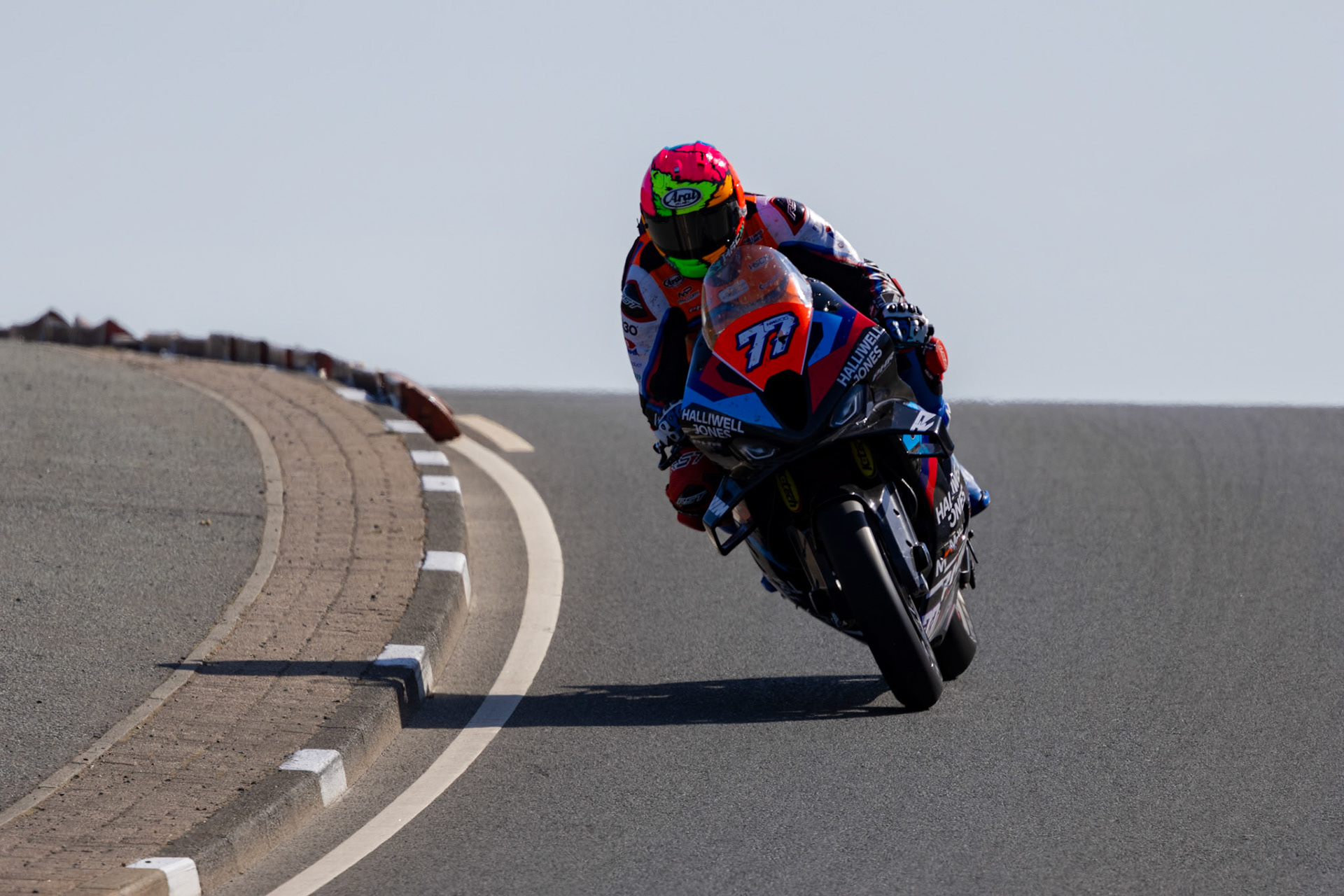 Superbike Qualifying Black Hill NW200 25