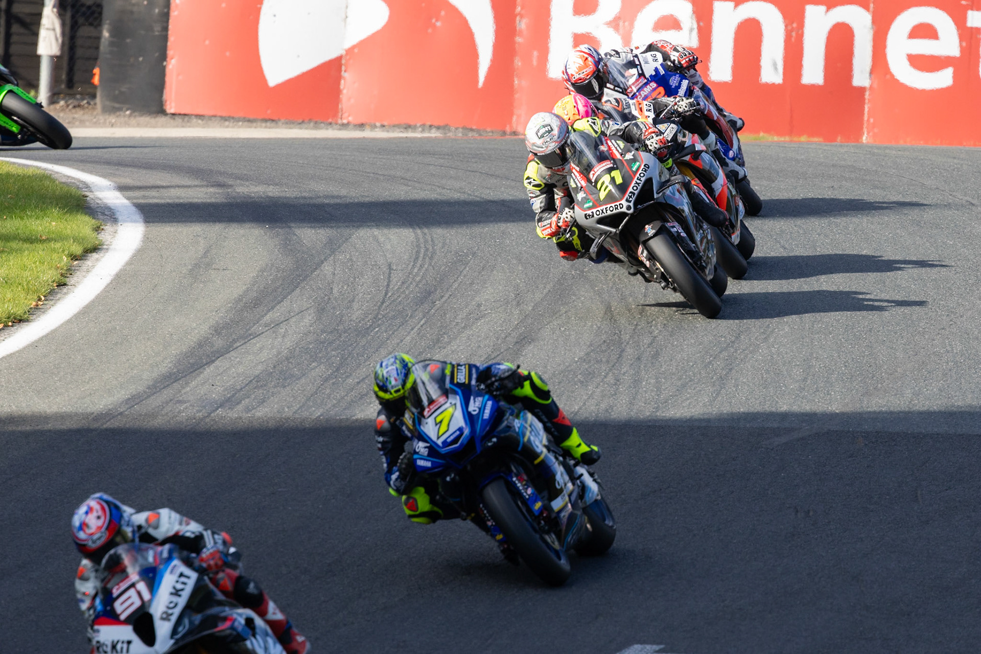 BSB Outlon Park Superbike Race 1 Lodge