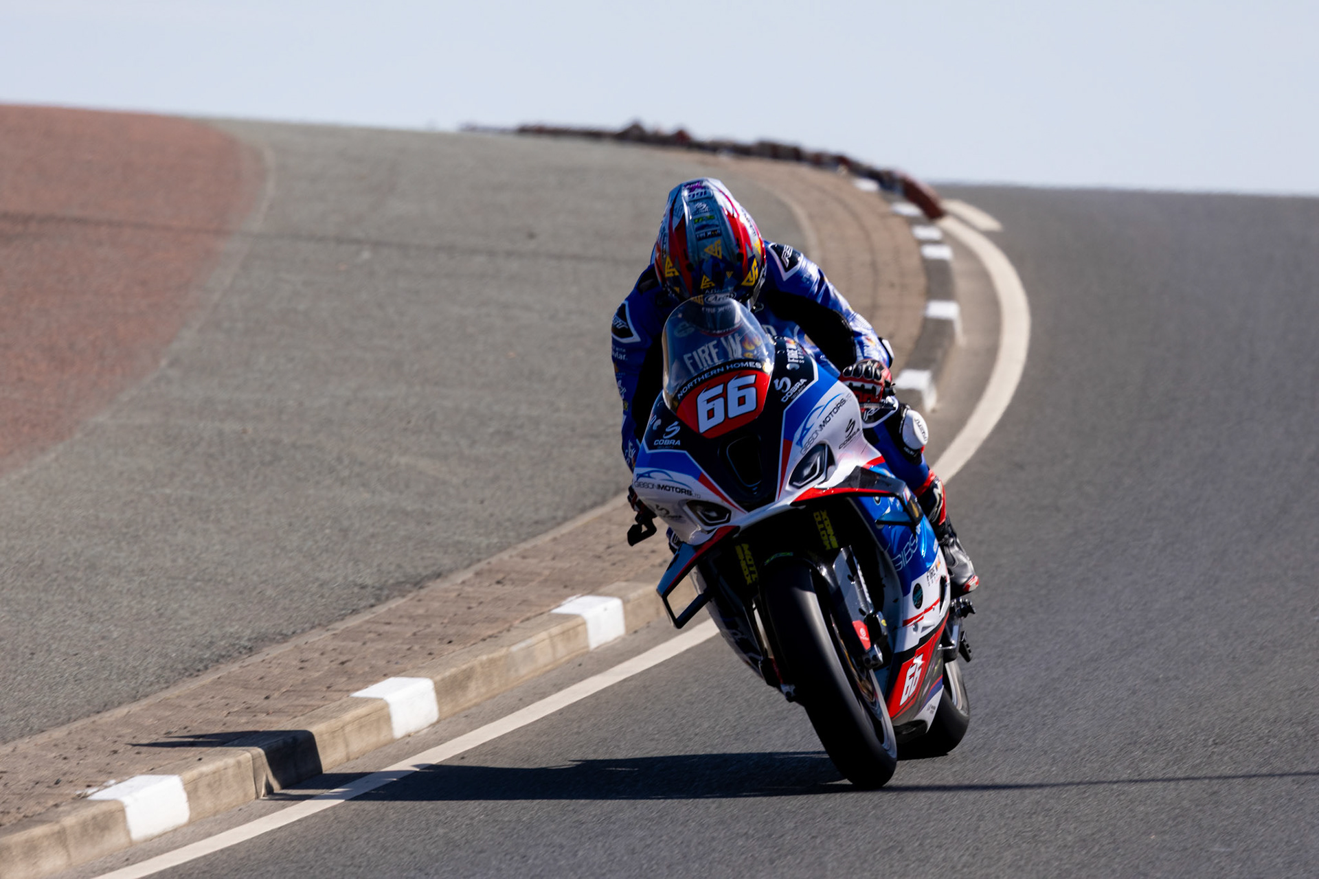 Superbike/Superstock Qualifying Black Hill NW200 25