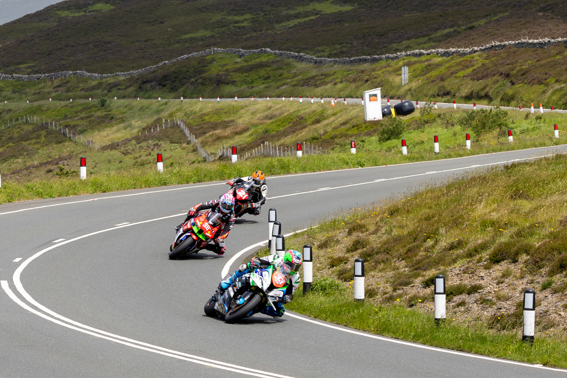 Michael Sweeney/Darryl Tweed/James Hind