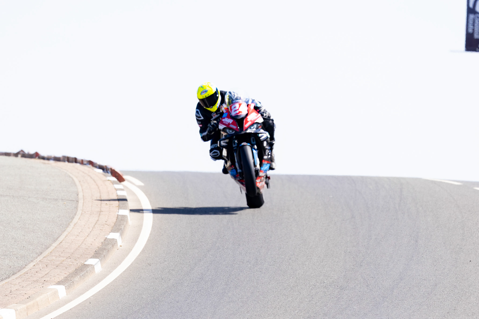 Superbike Qualifying Black Hill NW200 25